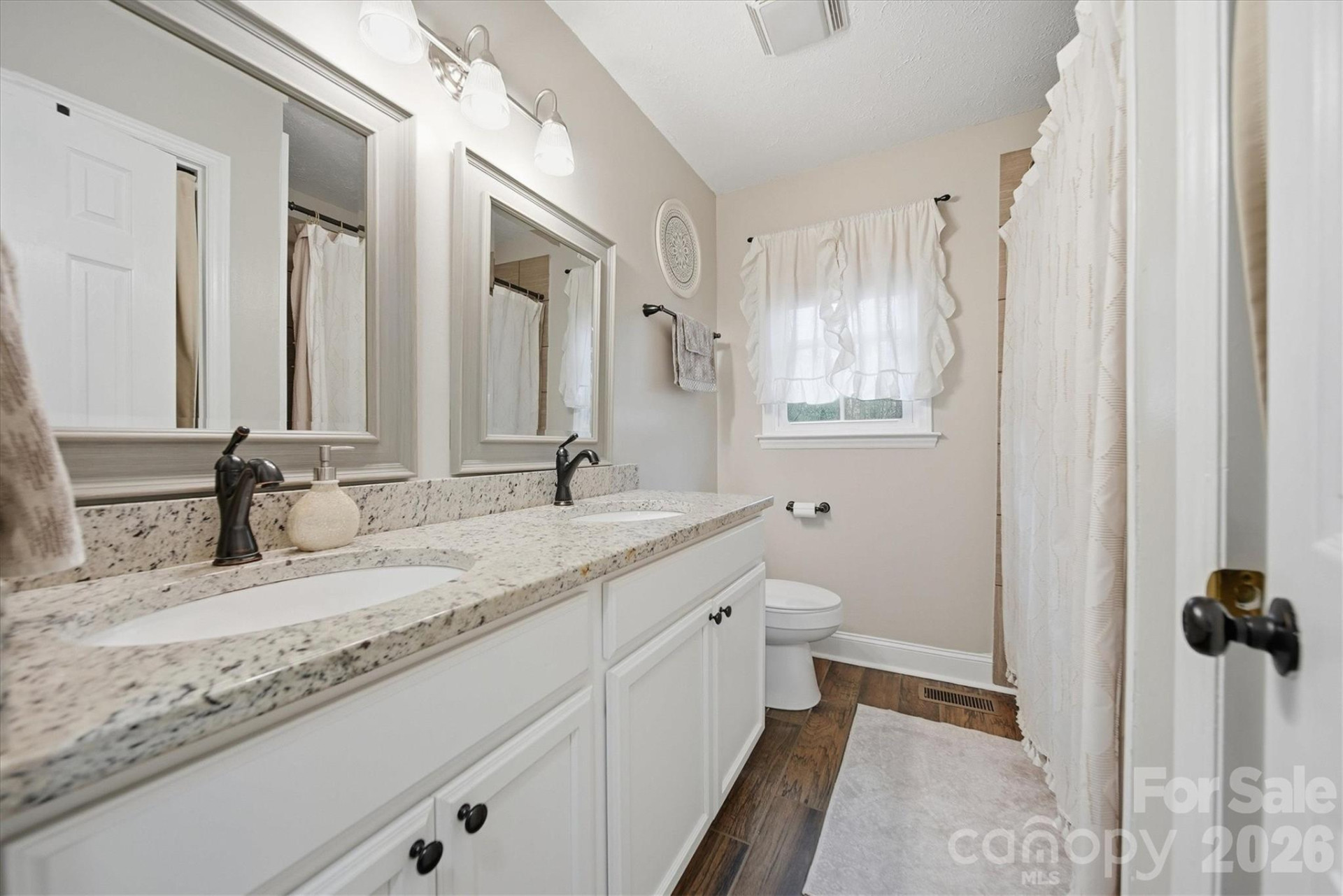 1437 Oak Hill Drive - Photo 25