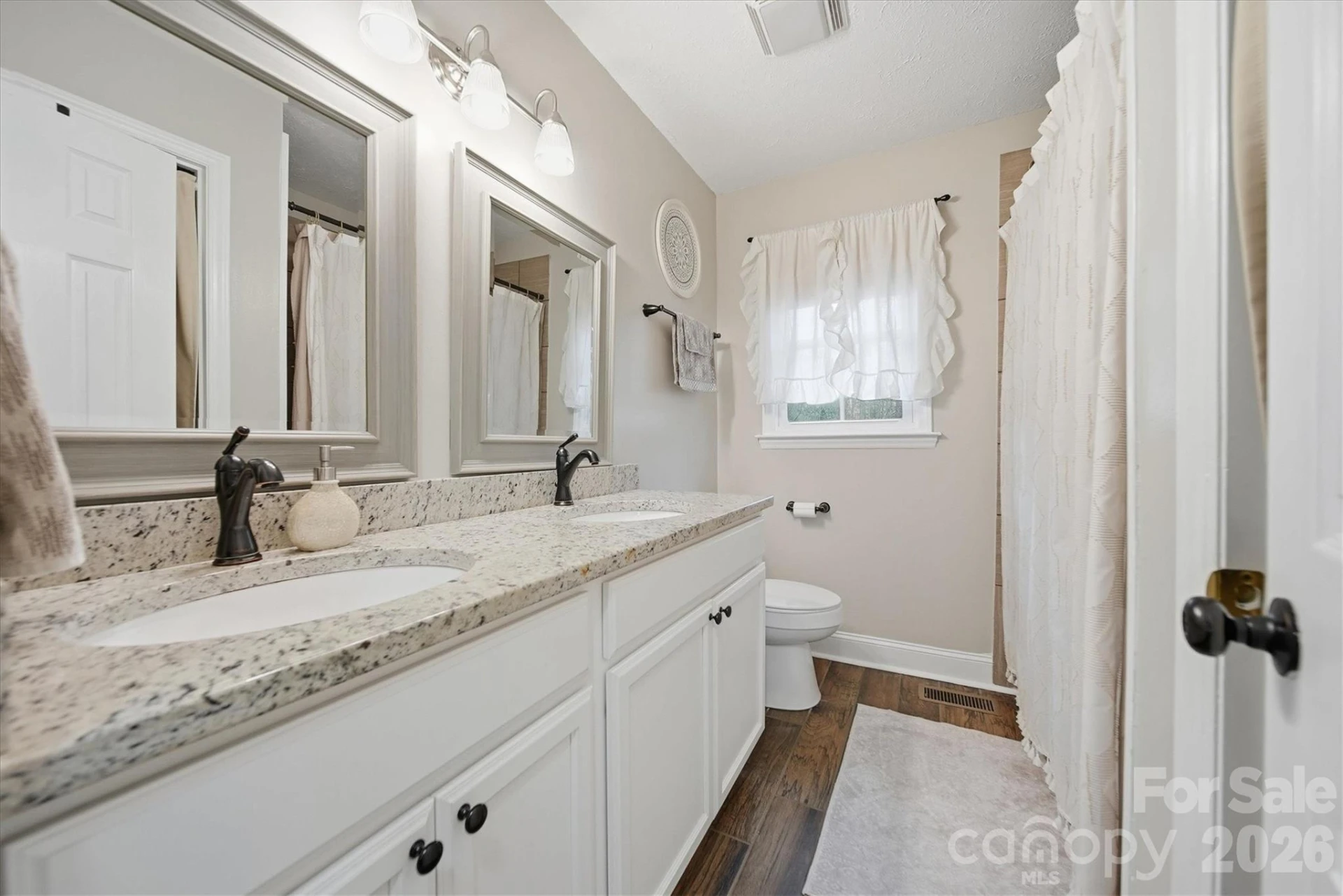 1437 Oak Hill Drive - Photo 25