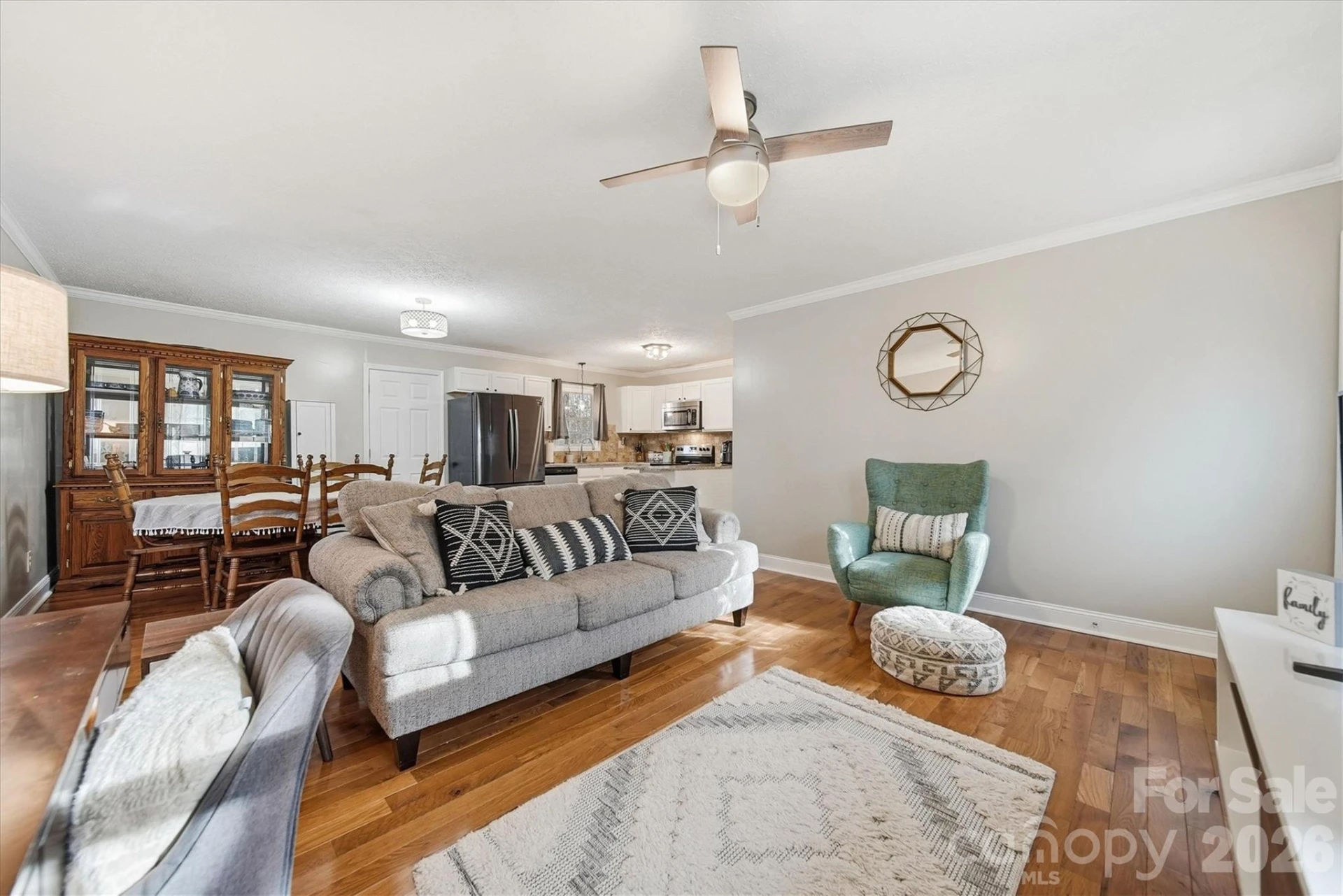 1437 Oak Hill Drive - Photo 5