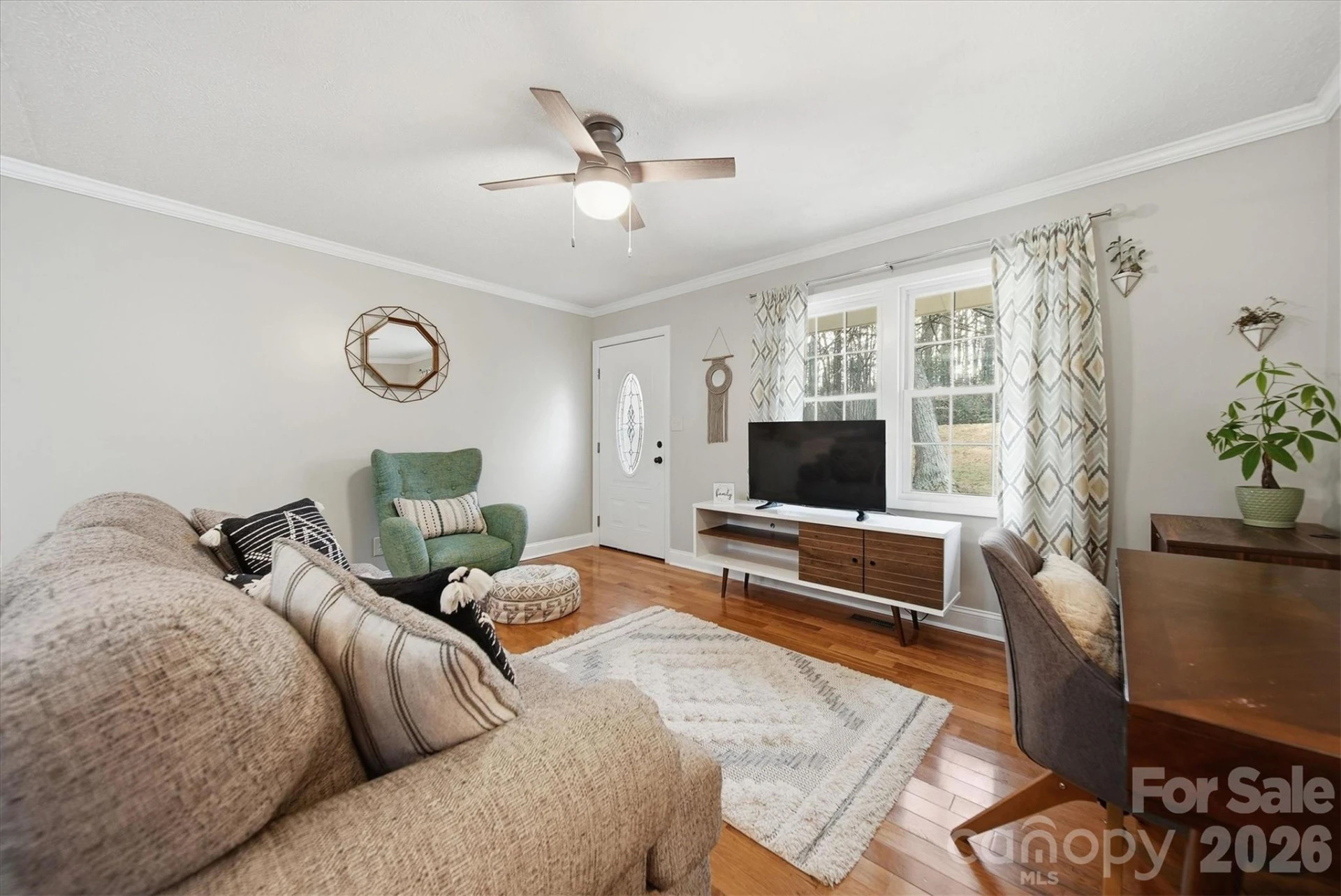 1437 Oak Hill Drive - Photo 6