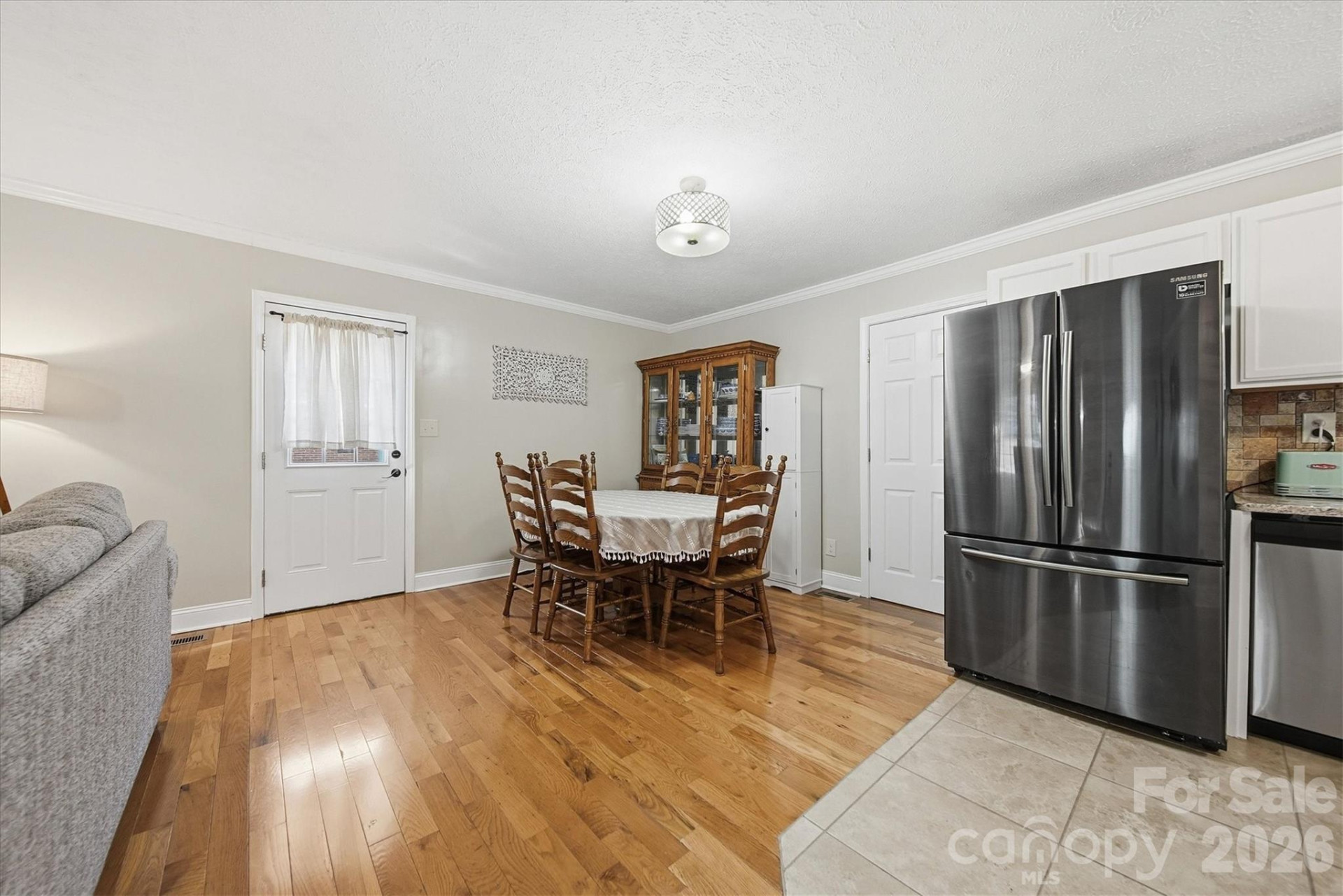 1437 Oak Hill Drive - Photo 7