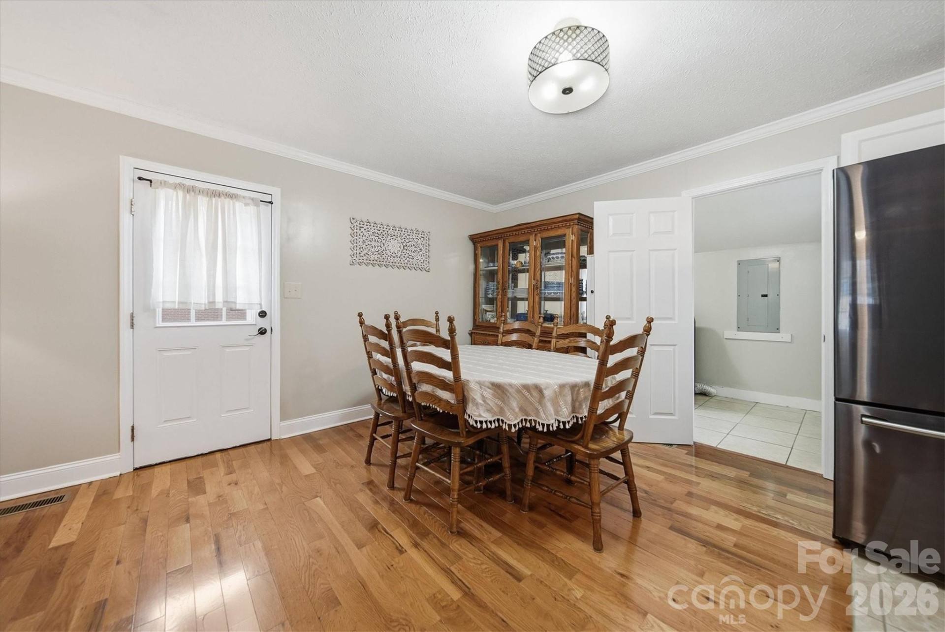 1437 Oak Hill Drive - Photo 8