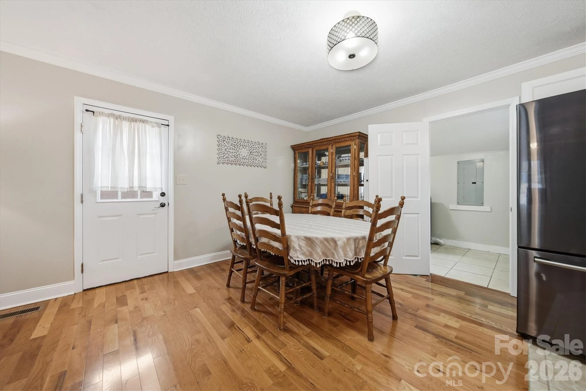 1437 Oak Hill Drive - Photo 8