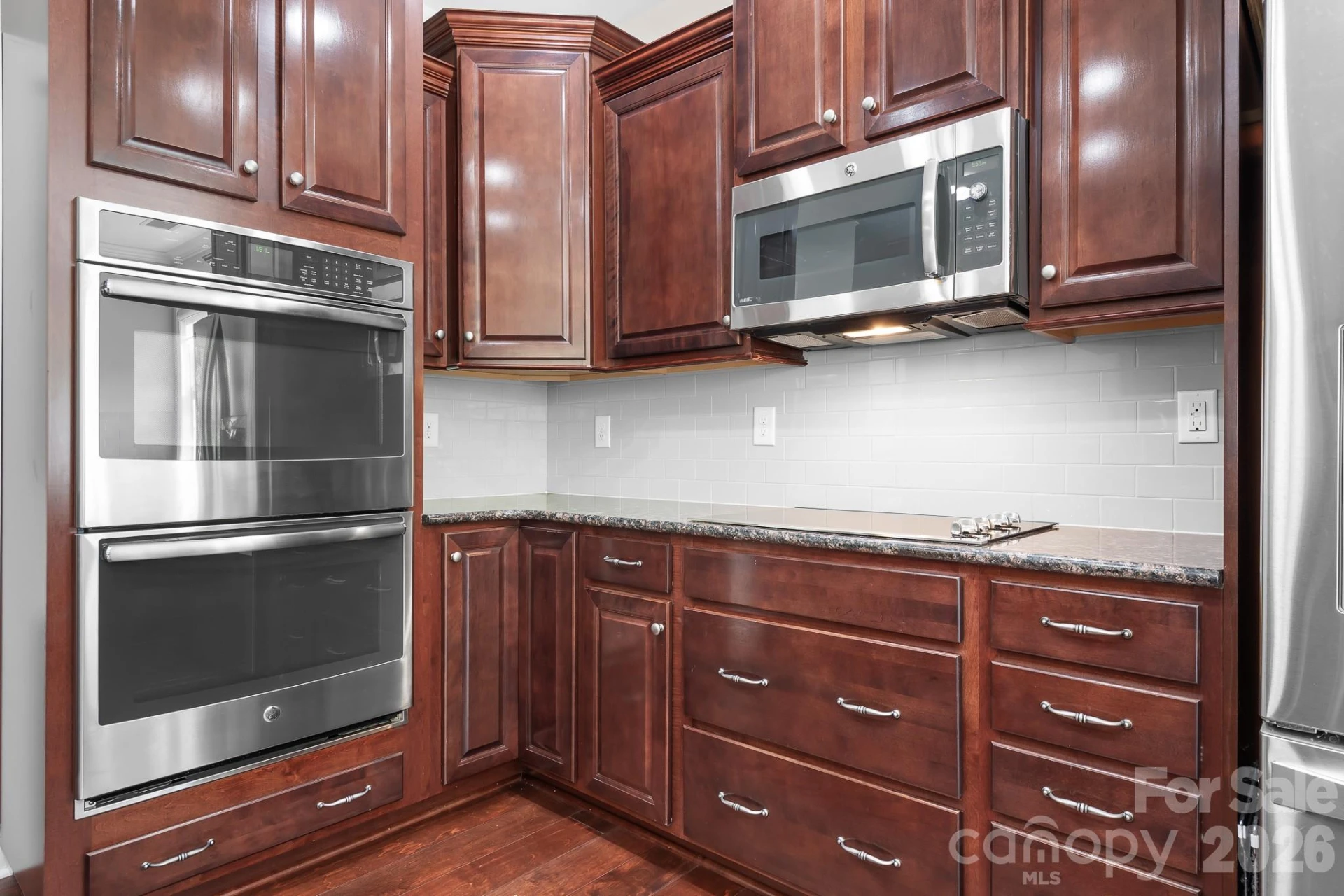 18421 Neville Avenue - Photo 18