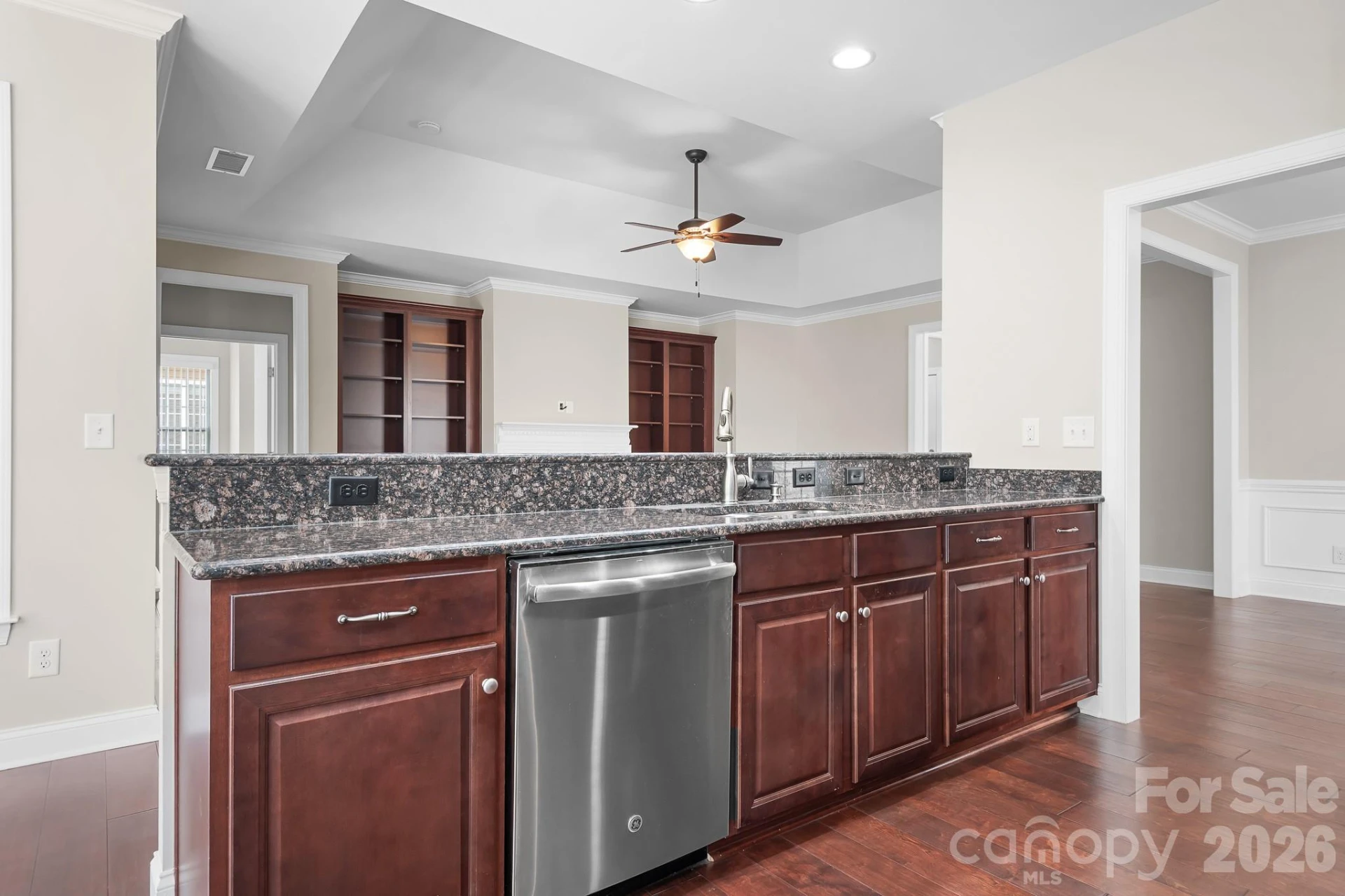 18421 Neville Avenue - Photo 19