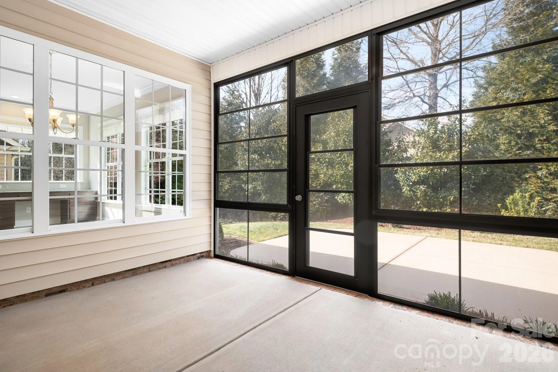 18421 Neville Avenue - Photo 33