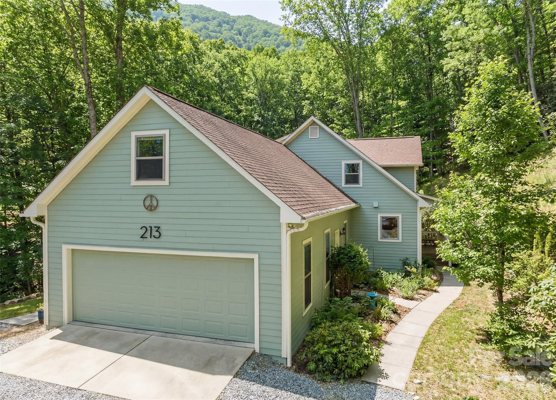 213 Hope Circle - Photo 2