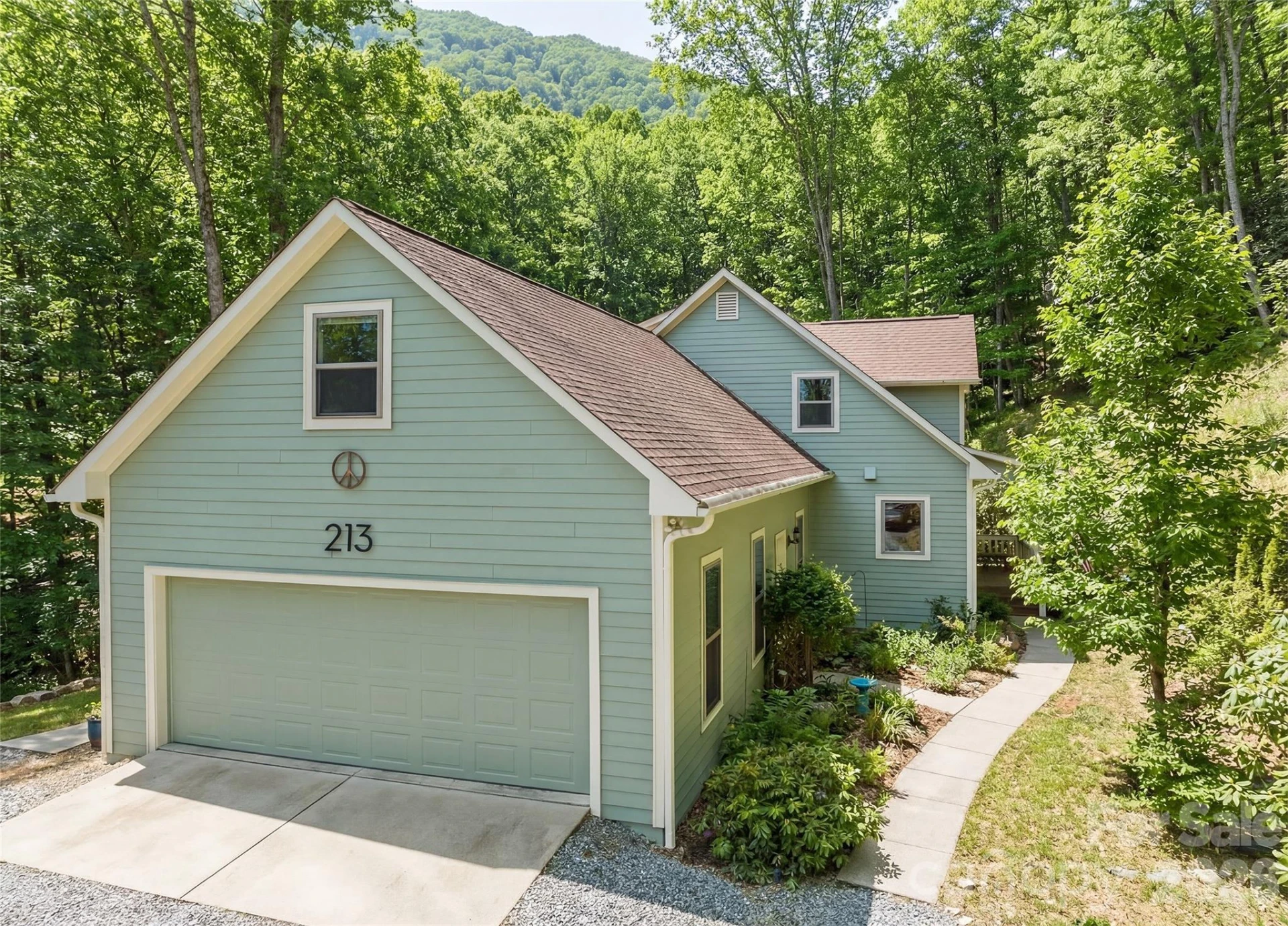 213 Hope Circle - Photo 2
