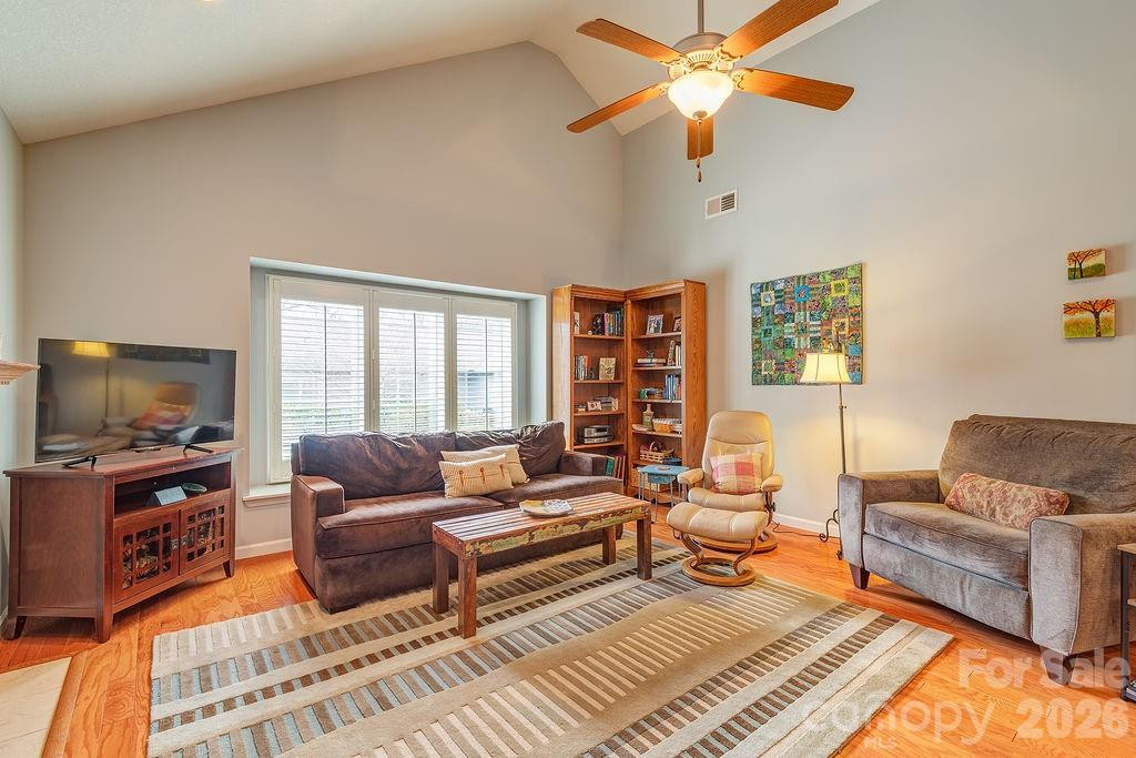 429 Kyfields Drive - Photo 7