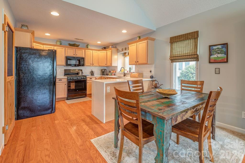 429 Kyfields Drive - Photo 10