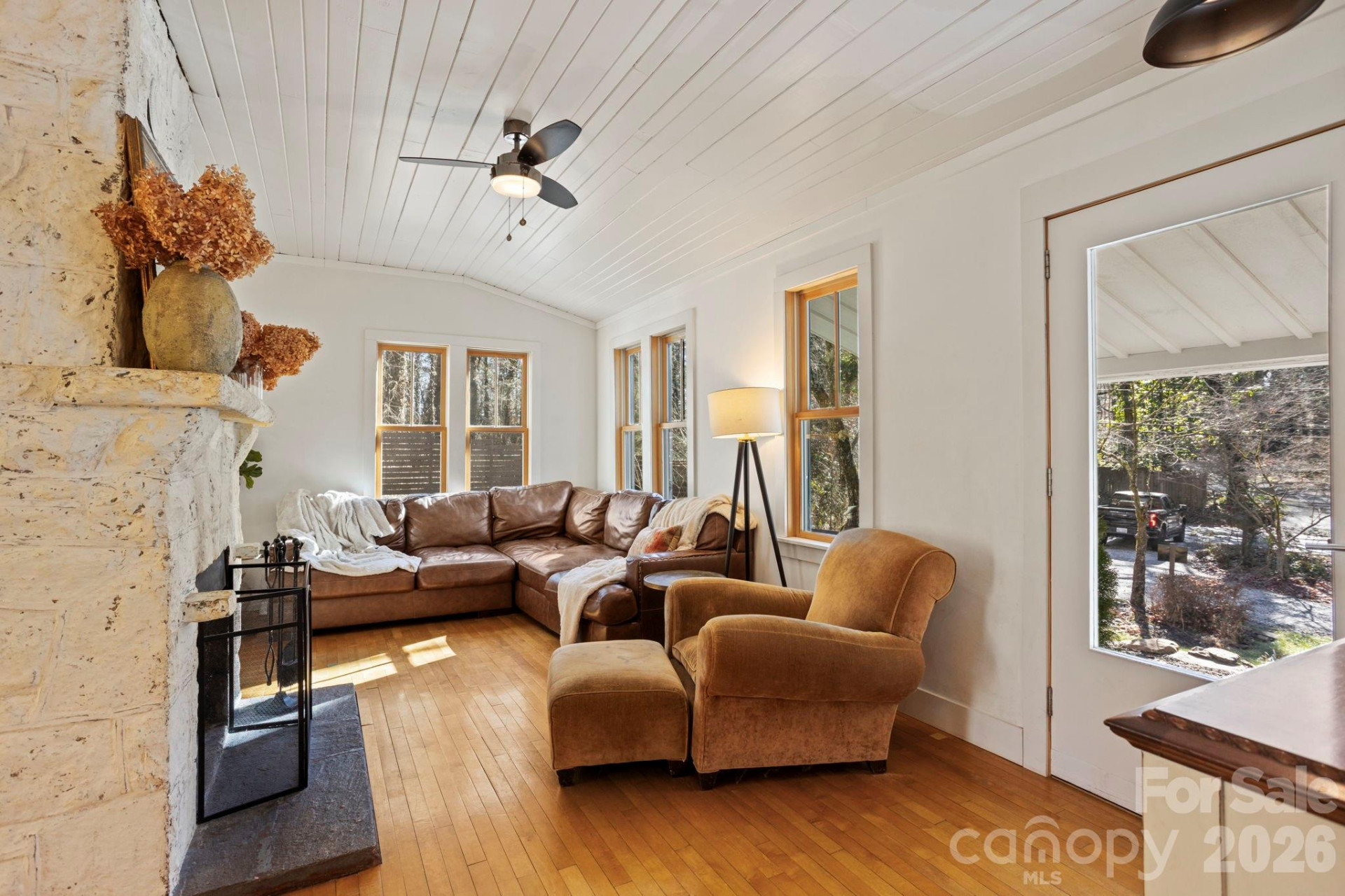 2525 Kanuga Road - Photo 7