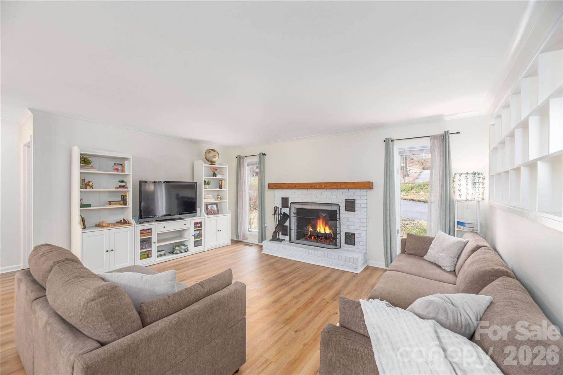 239 Stonebrook Drive - Photo 4