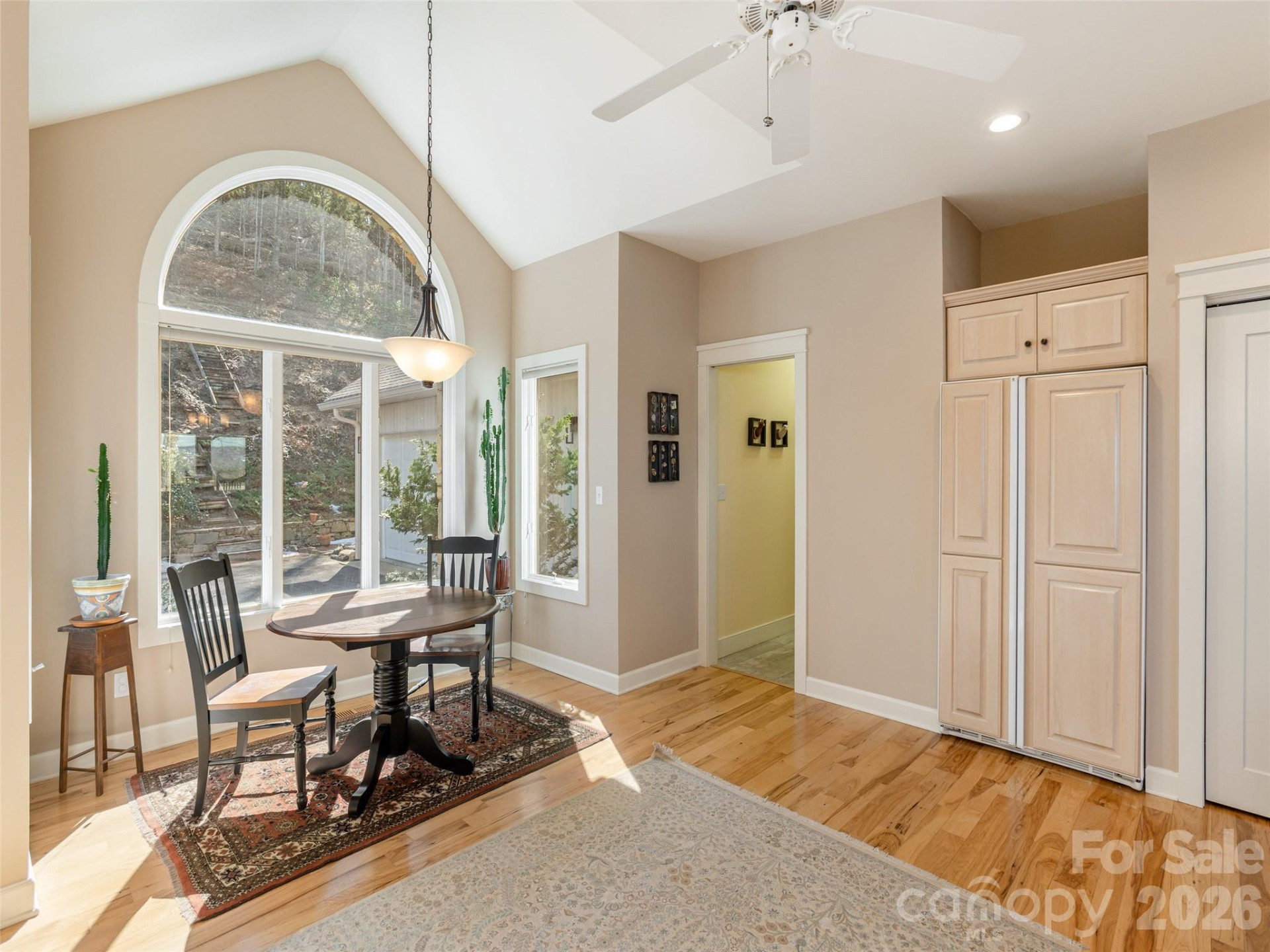 402 Claremont Drive - Photo 17