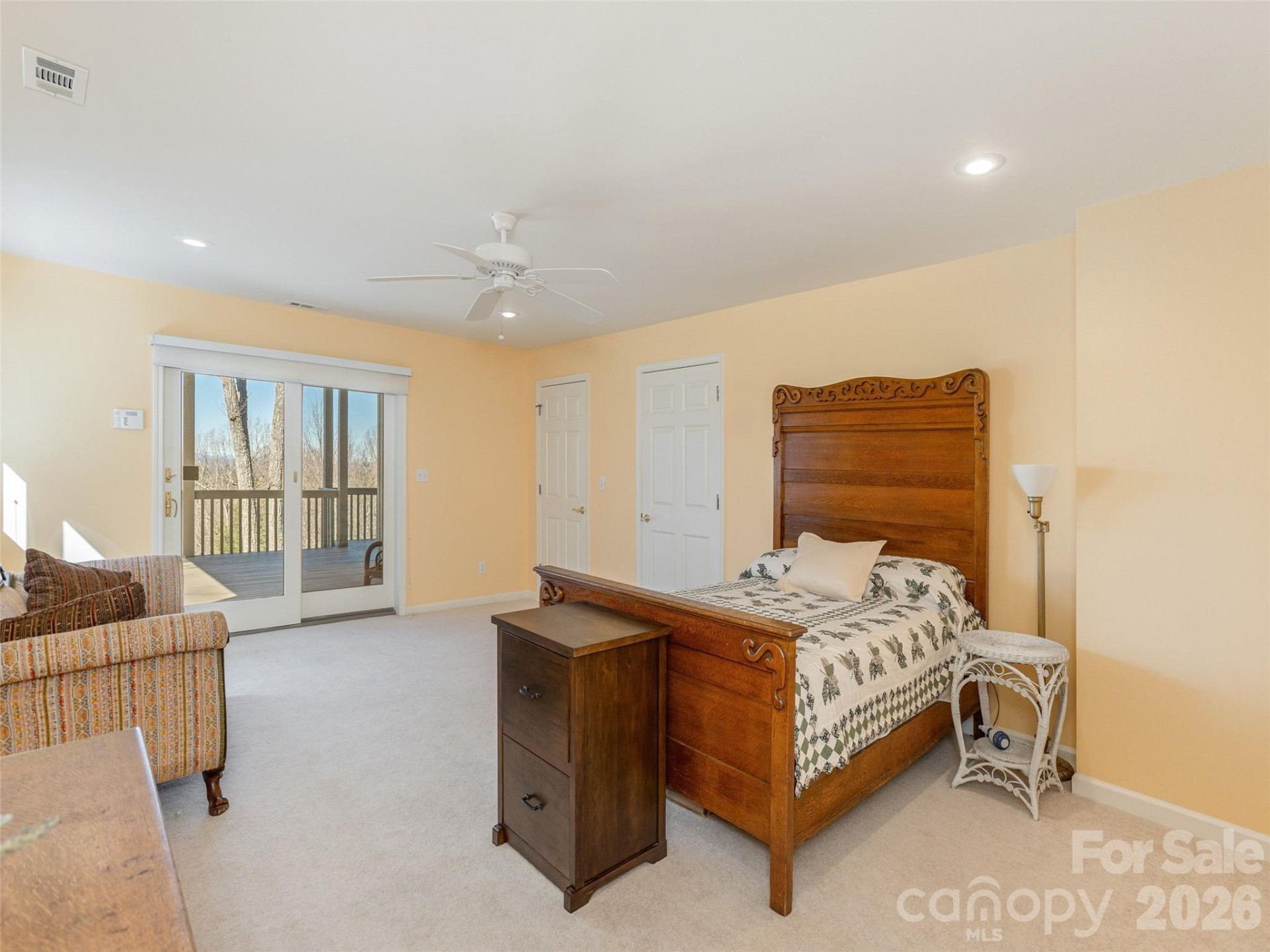 402 Claremont Drive - Photo 35