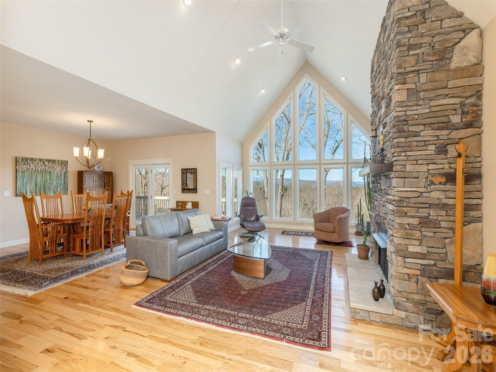 402 Claremont Drive - Photo 5