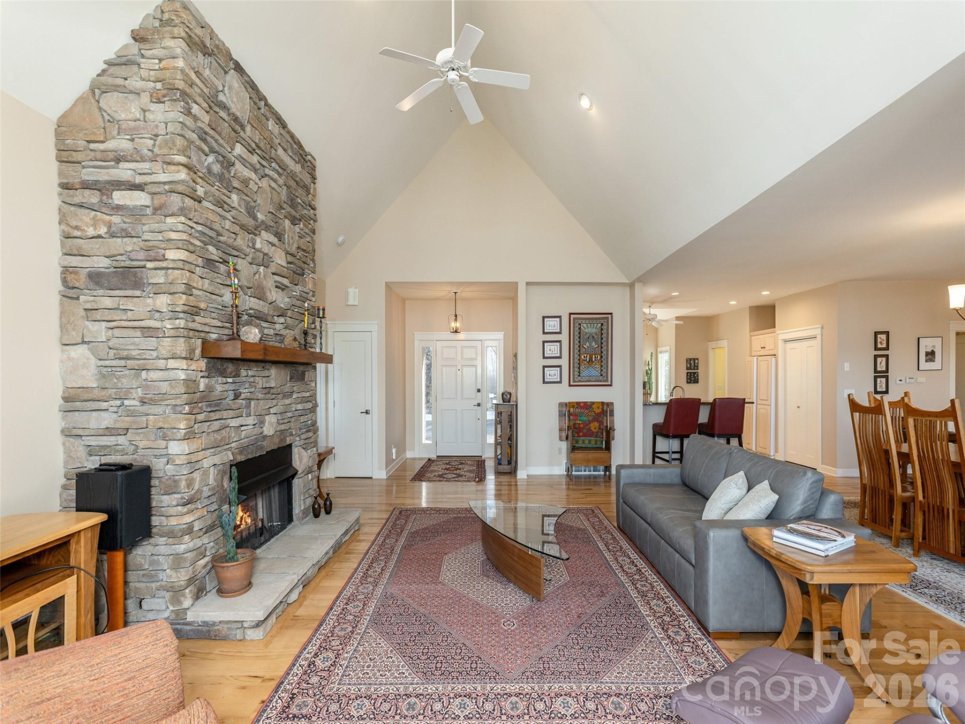 402 Claremont Drive - Photo 10