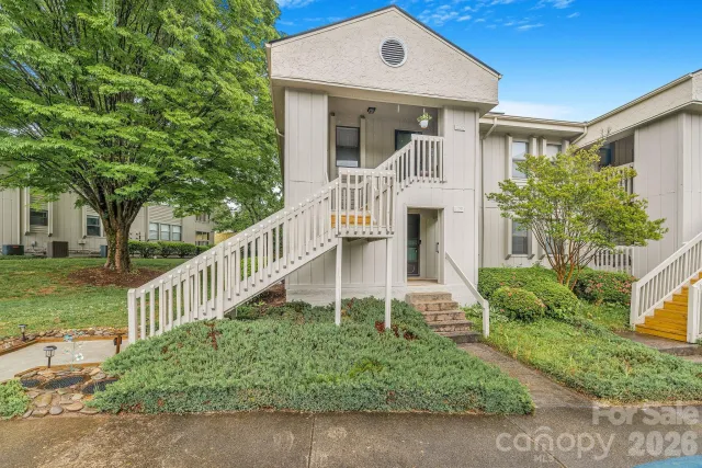 1801 Abbey Circle, Asheville, NC, 28805