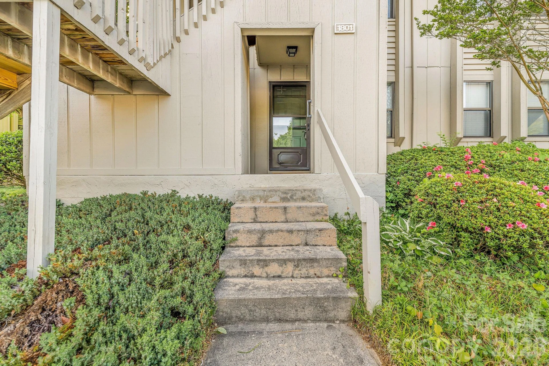 1801 Abbey Circle - Photo 26