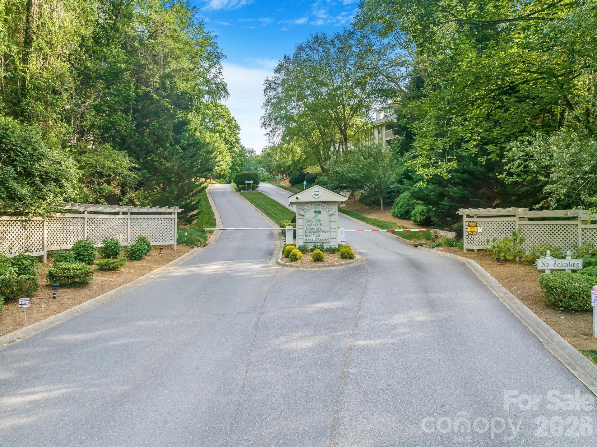 1801 Abbey Circle - Photo 27