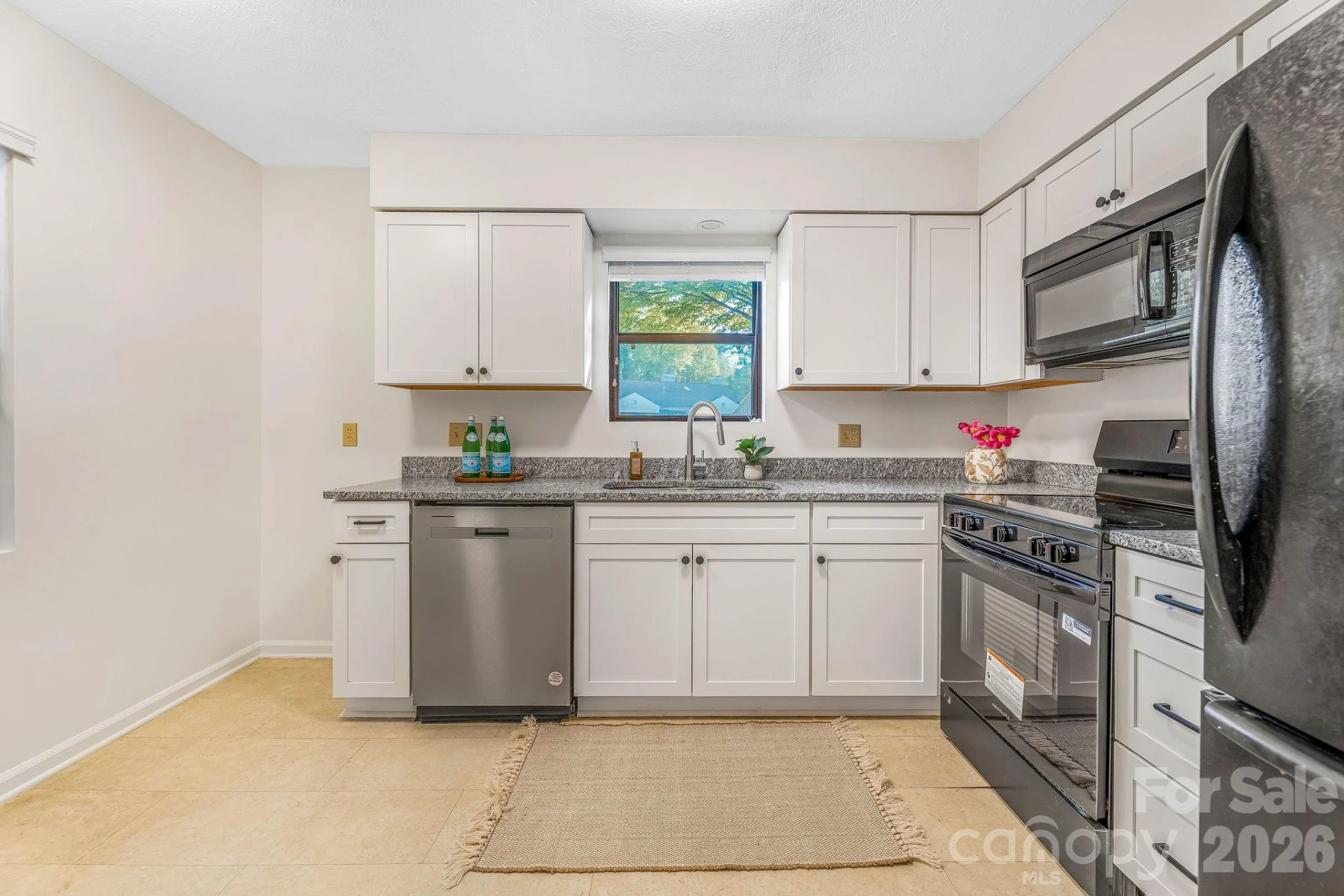1801 Abbey Circle - Photo 7