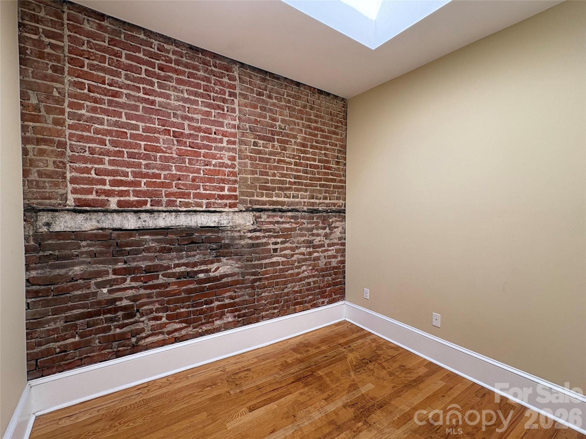 501 Main Street - Photo 12