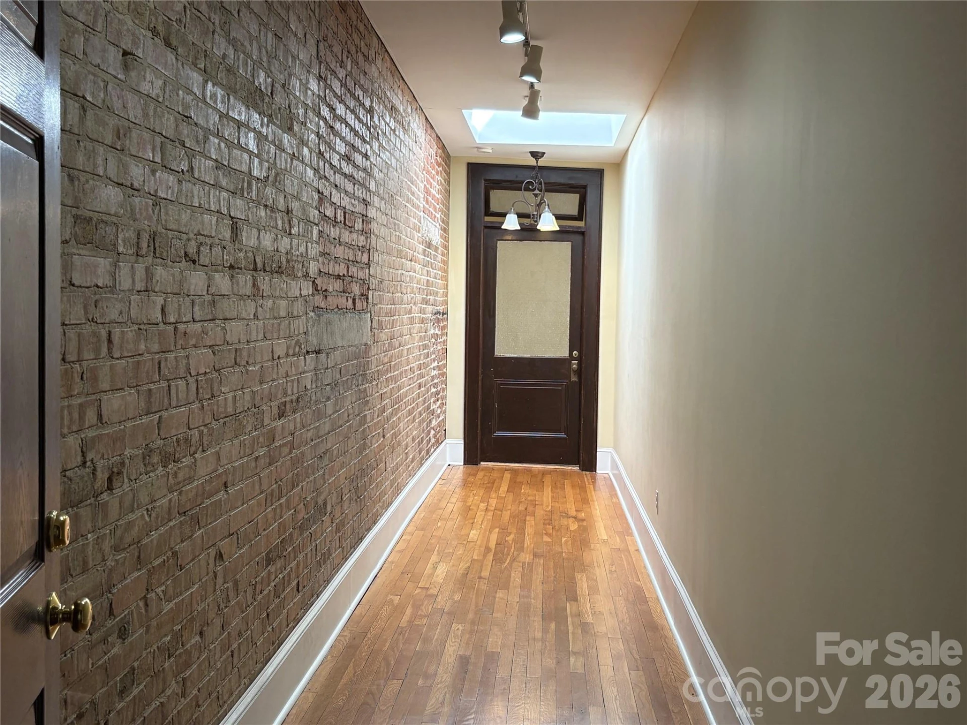 501 Main Street - Photo 4