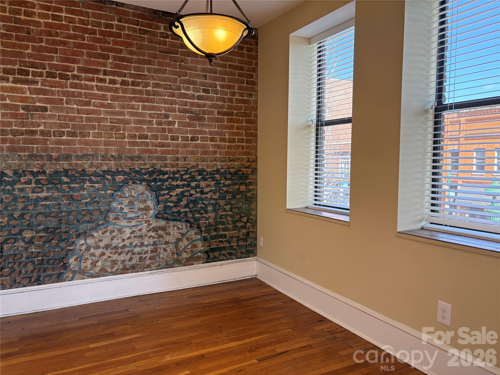 501 Main Street - Photo 7