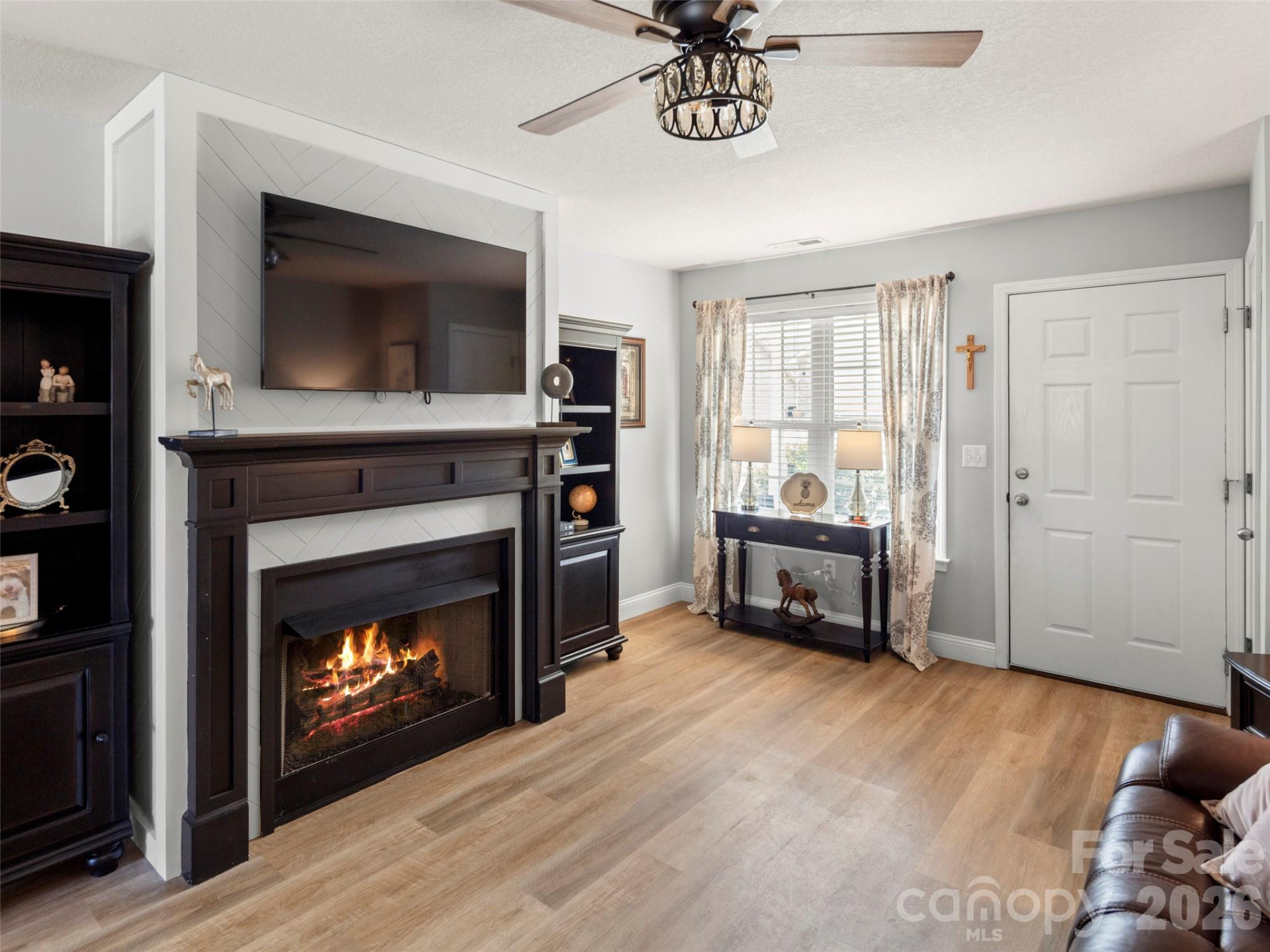 99 Sunny Meadows Boulevard - Photo 5