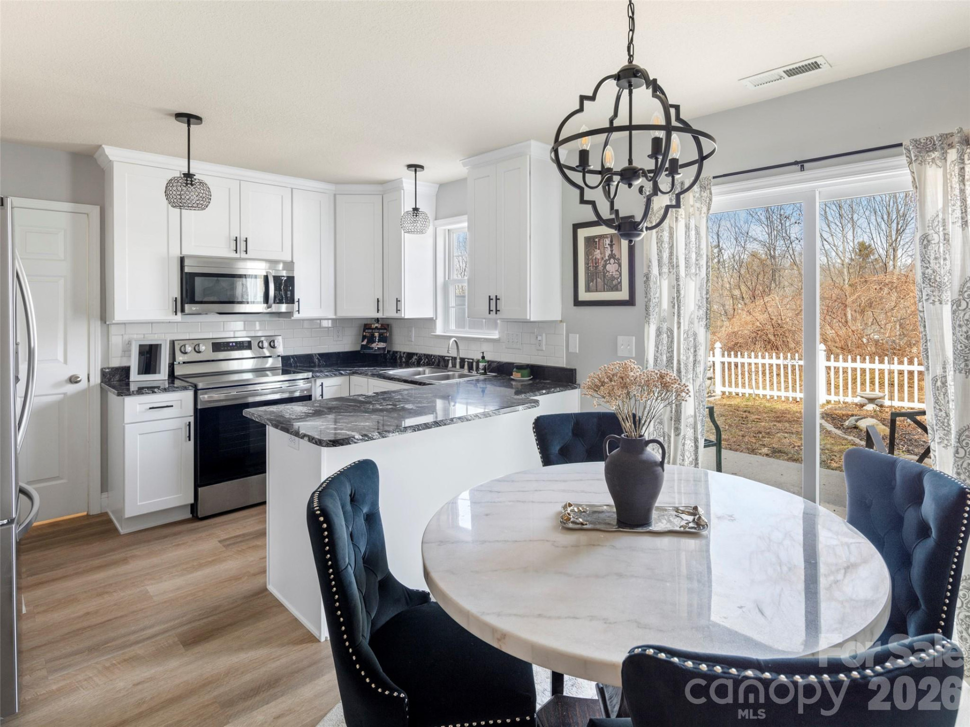 99 Sunny Meadows Boulevard - Photo 7