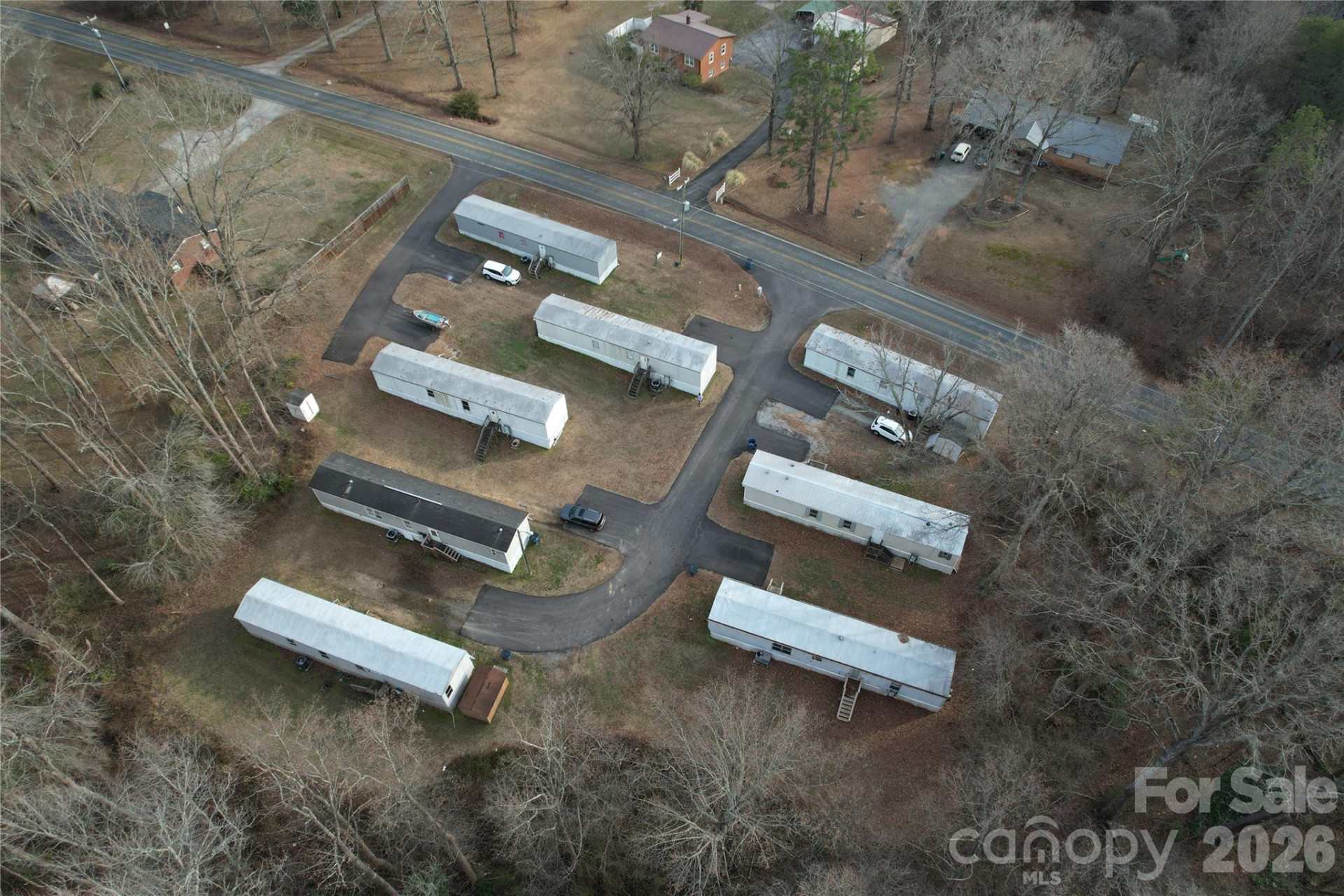 667 Webb Road - Photo 4