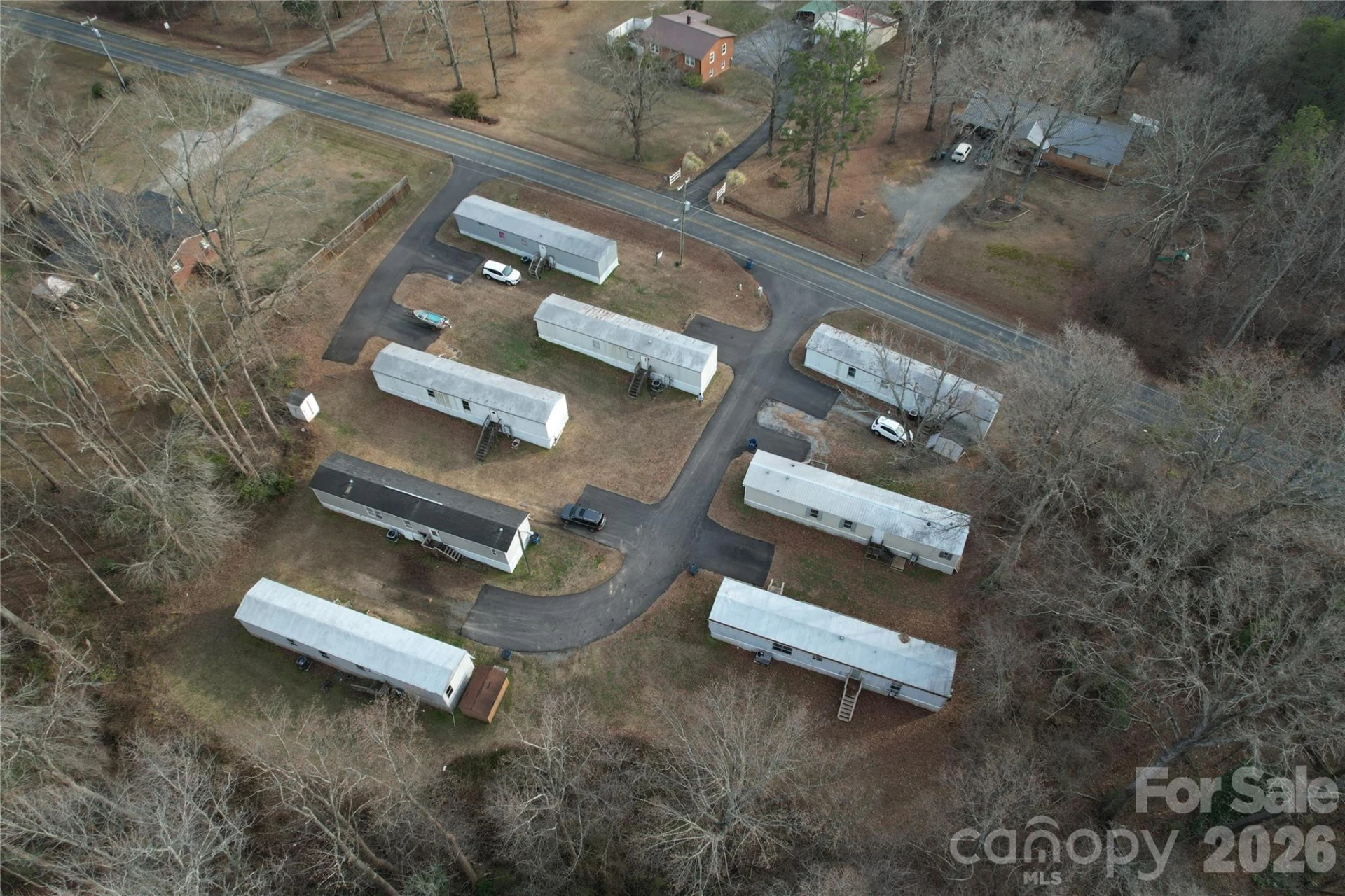 667 Webb Road - Photo 4