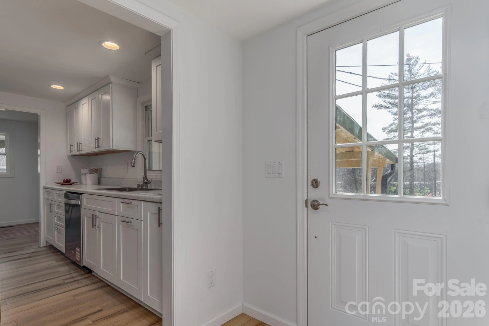 48 Elliott Road - Photo 18