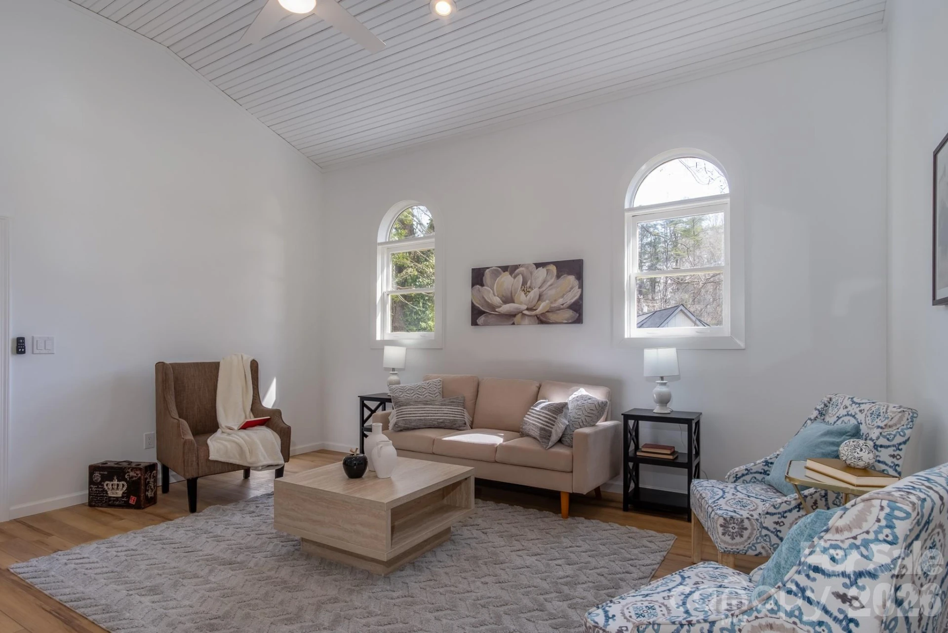 48 Elliott Road - Photo 3