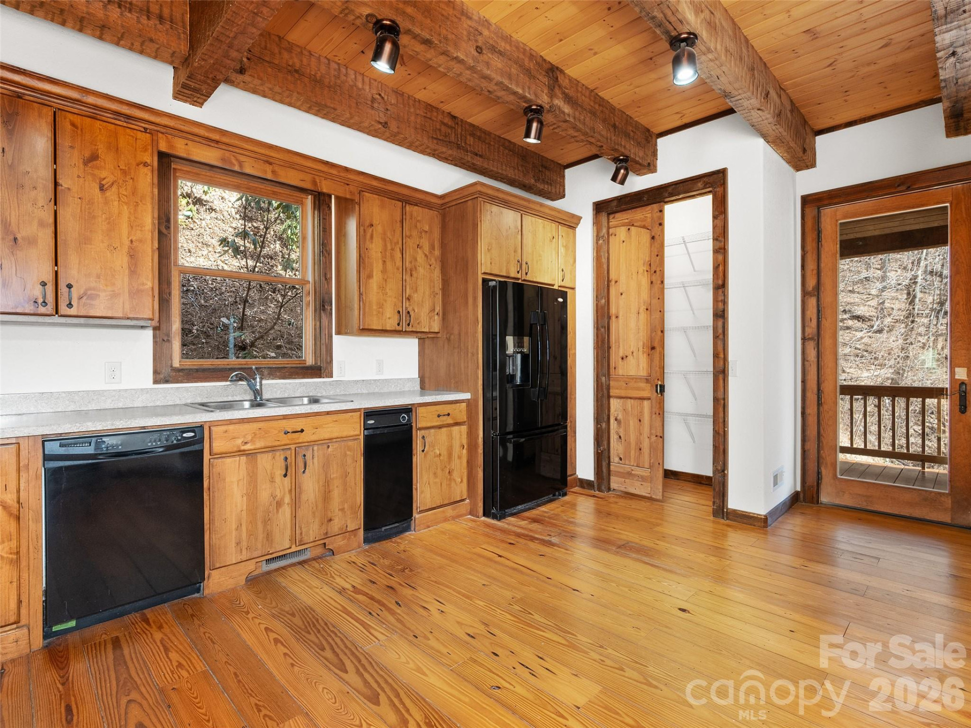 173 Heavenview Point - Photo 18