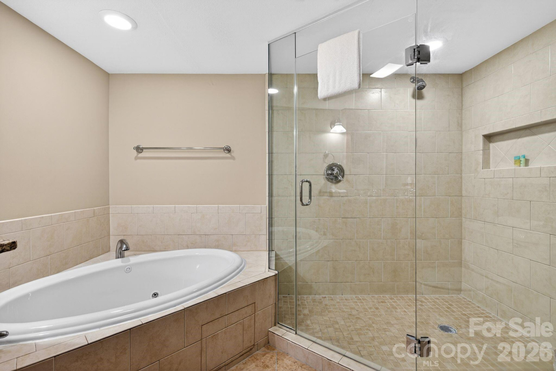 303 Bowling Park Road - Photo 15