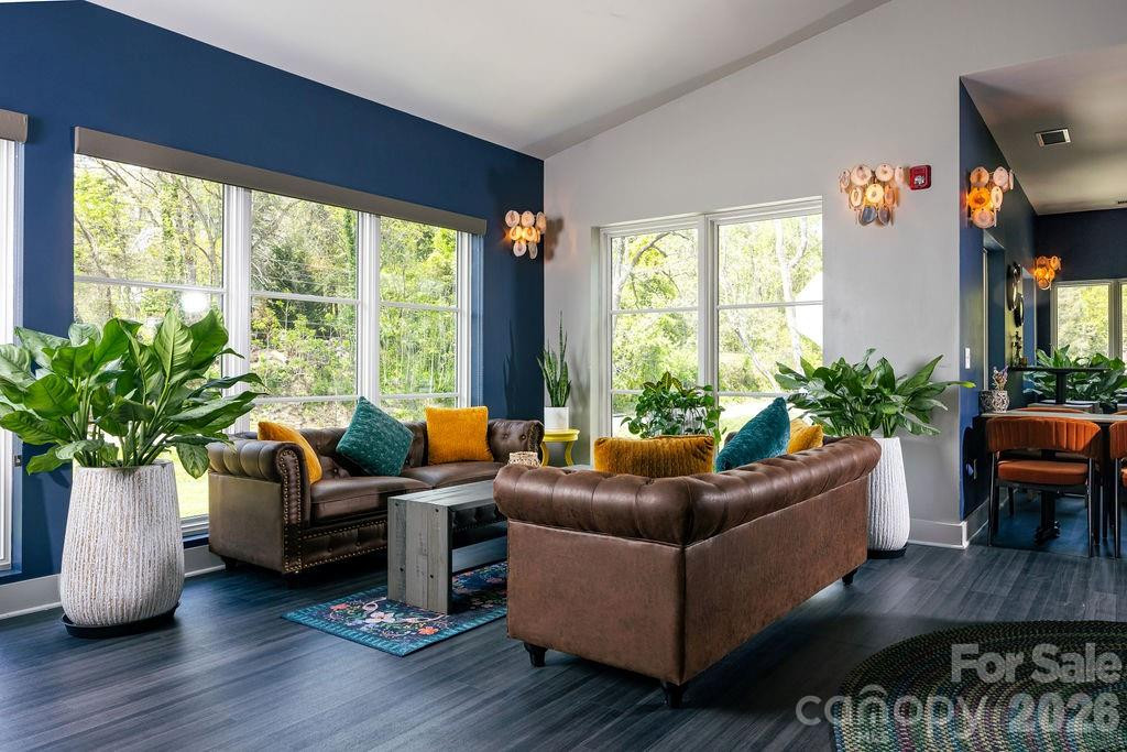 303 Bowling Park Road - Photo 22