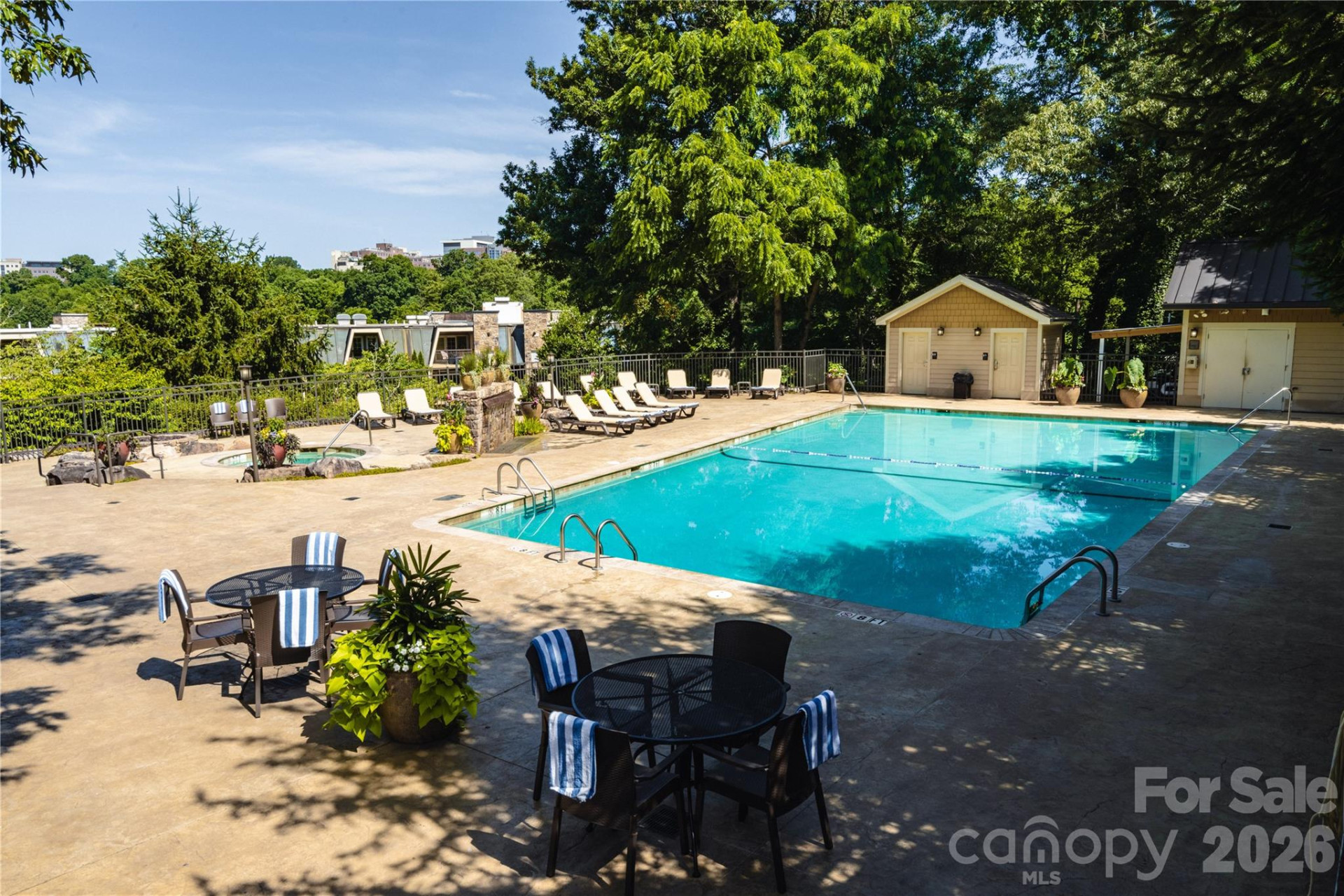 303 Bowling Park Road - Photo 27