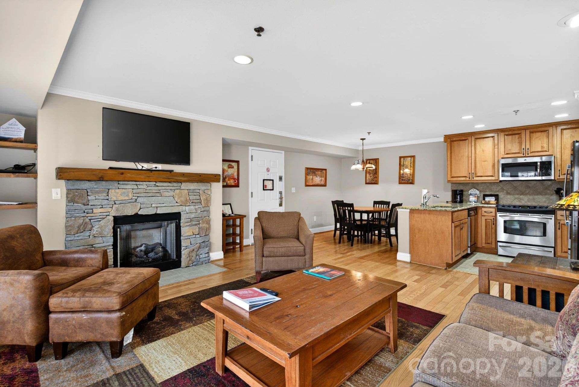 303 Bowling Park Road - Photo 5