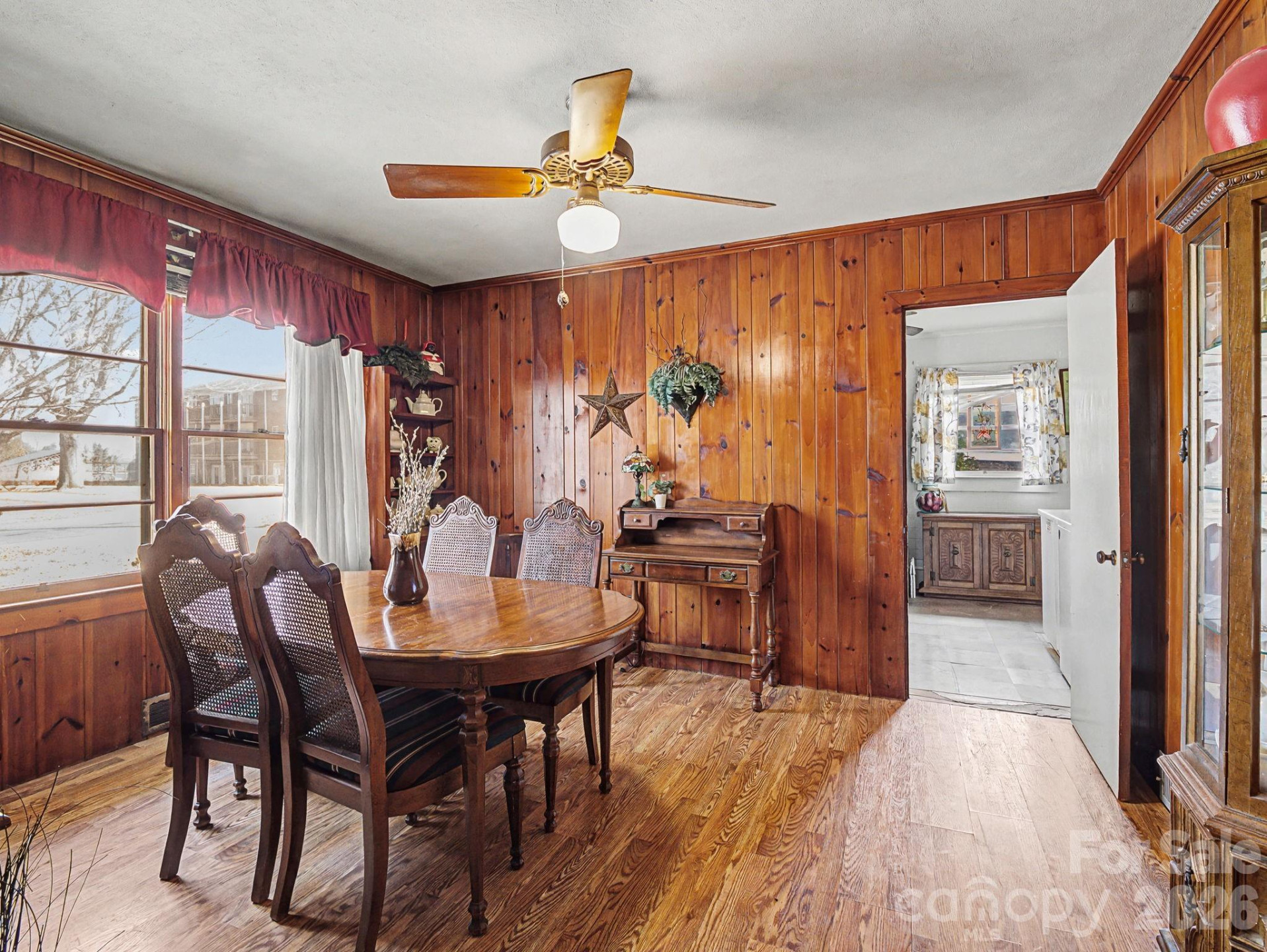 127 Bechtler Drive - Photo 11