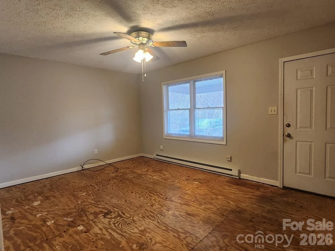 109 Sherwood Drive - Photo 6