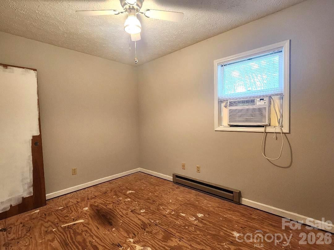 109 Sherwood Drive - Photo 8
