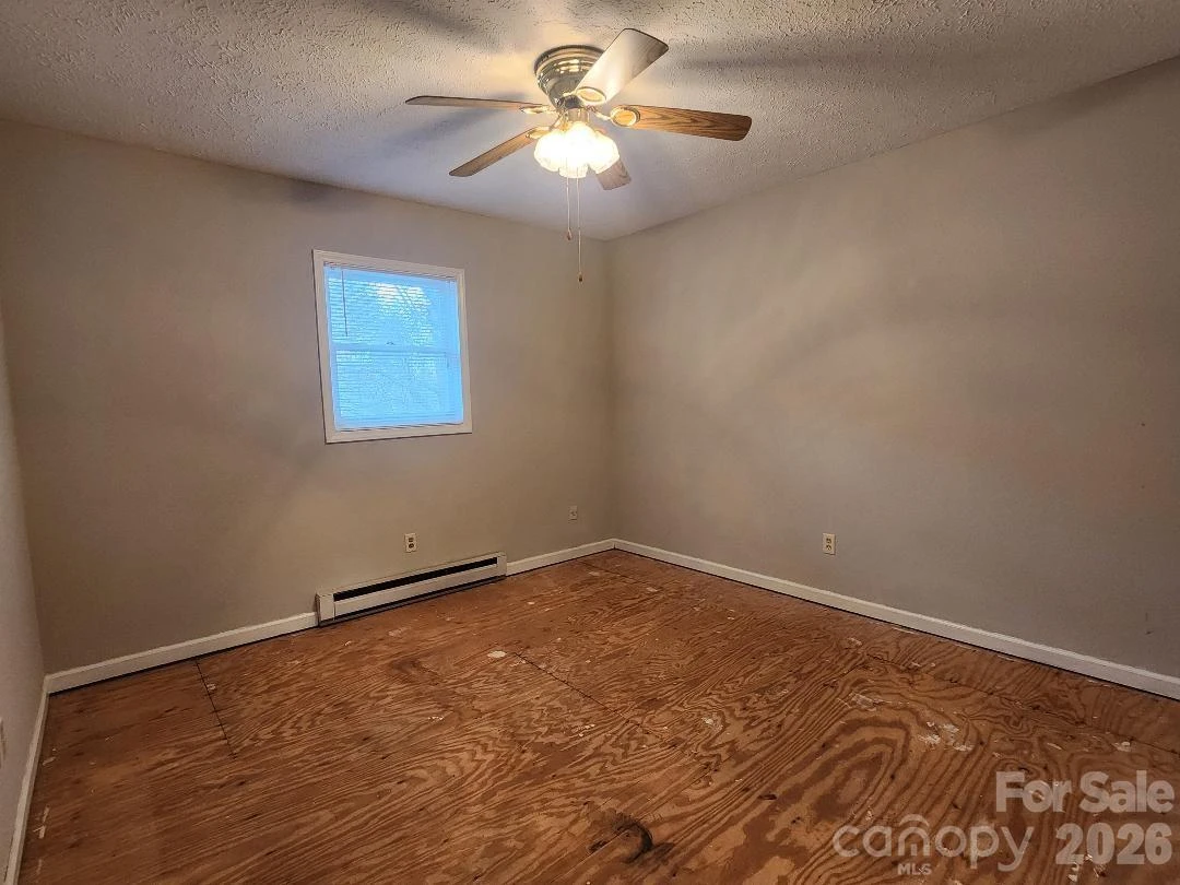 109 Sherwood Drive - Photo 9