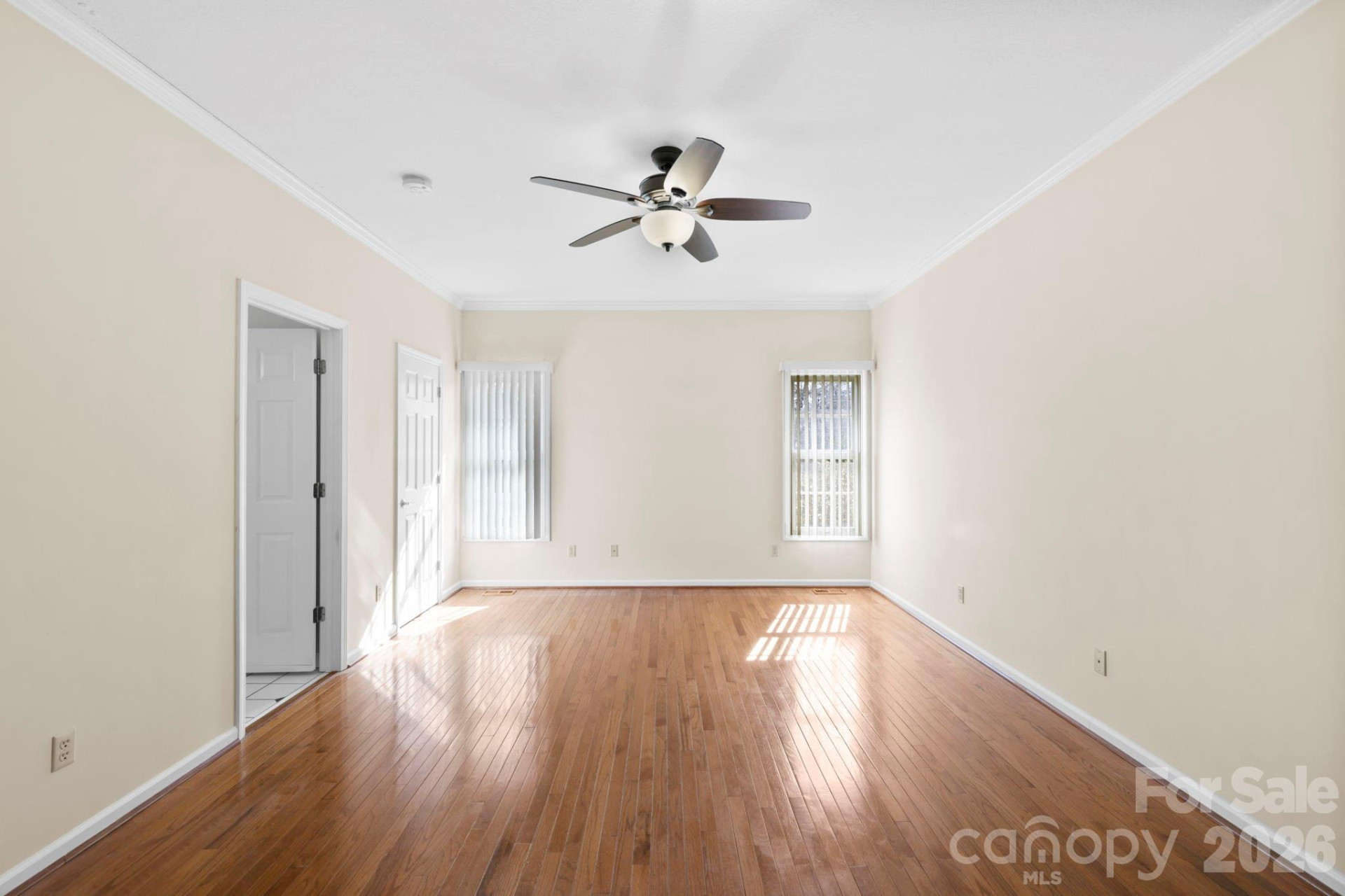390 Classic Oaks Circle - Photo 20