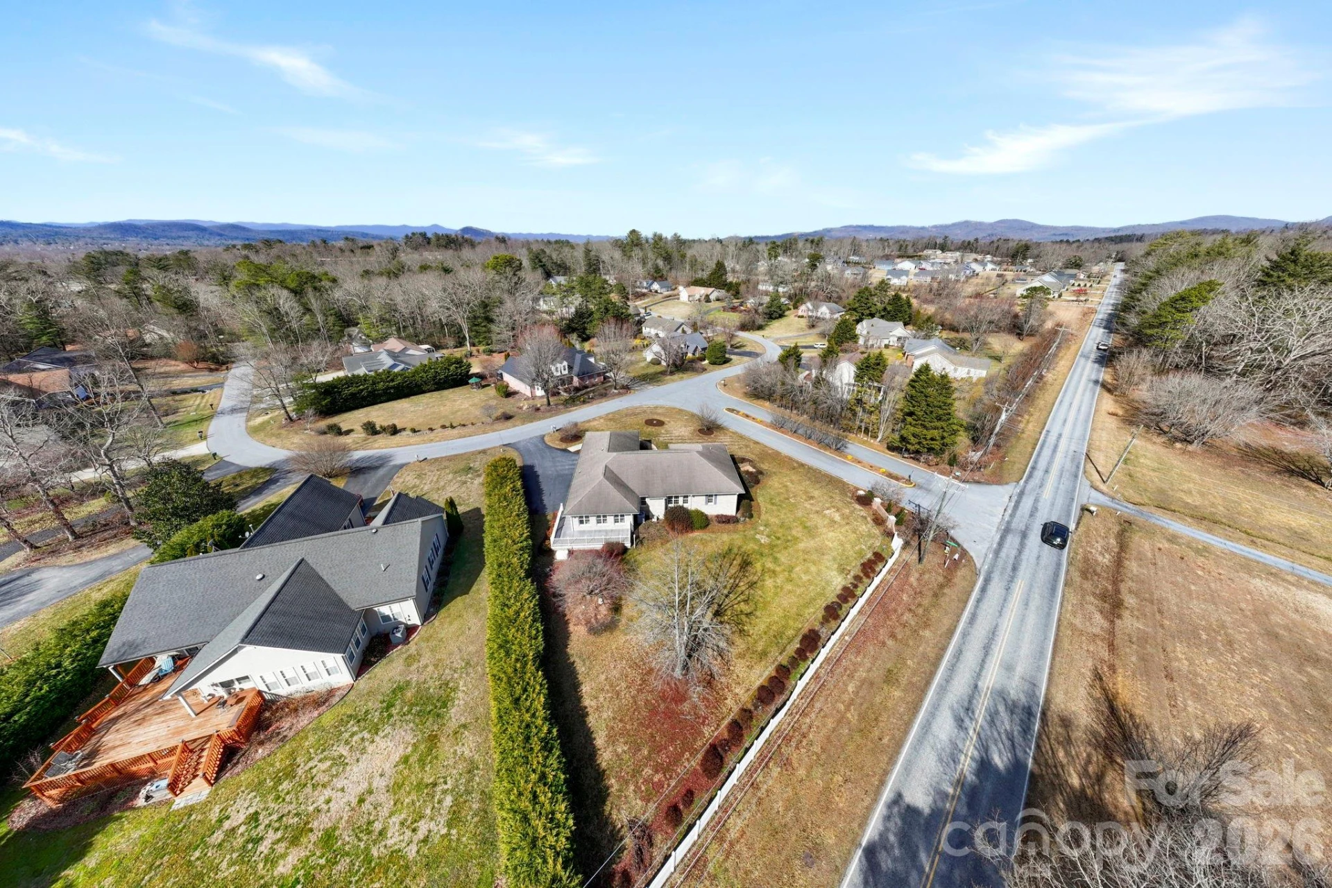 390 Classic Oaks Circle - Photo 35