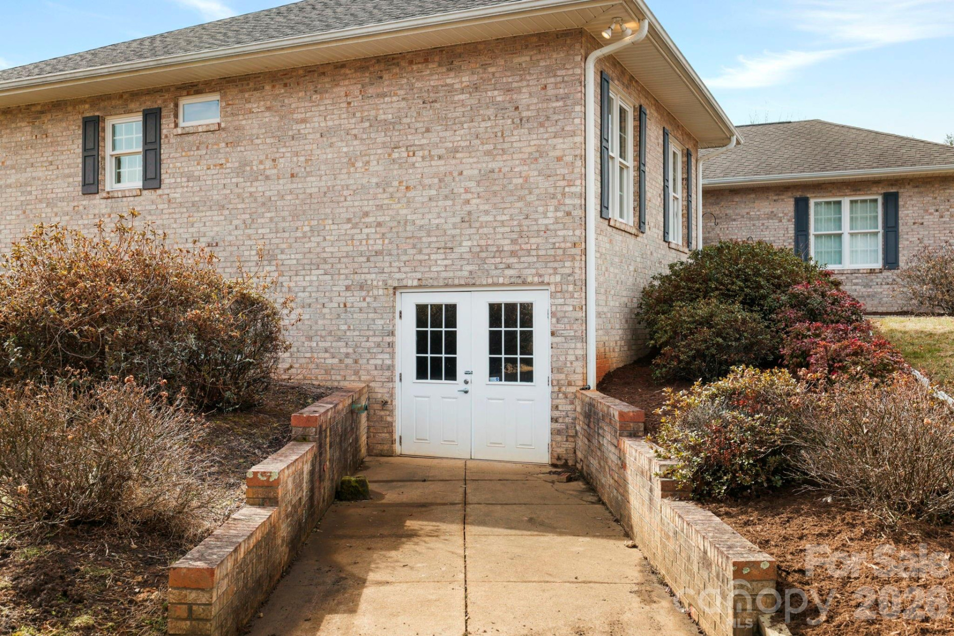390 Classic Oaks Circle - Photo 41