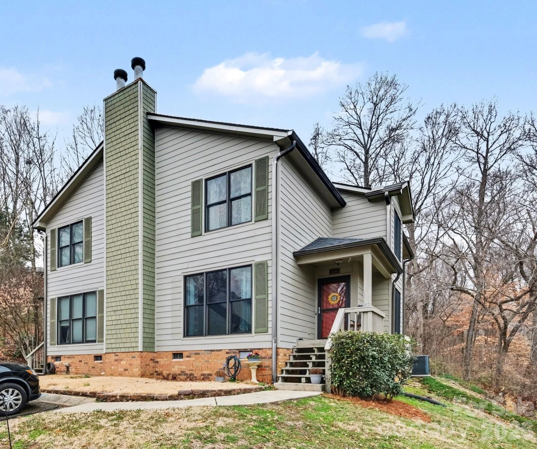 3240 Carlyle Drive