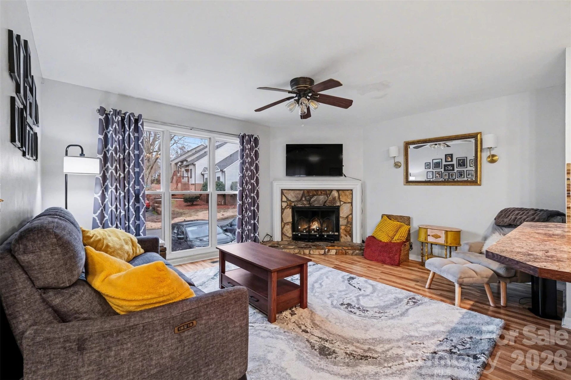 3240 Carlyle Drive - Photo 5
