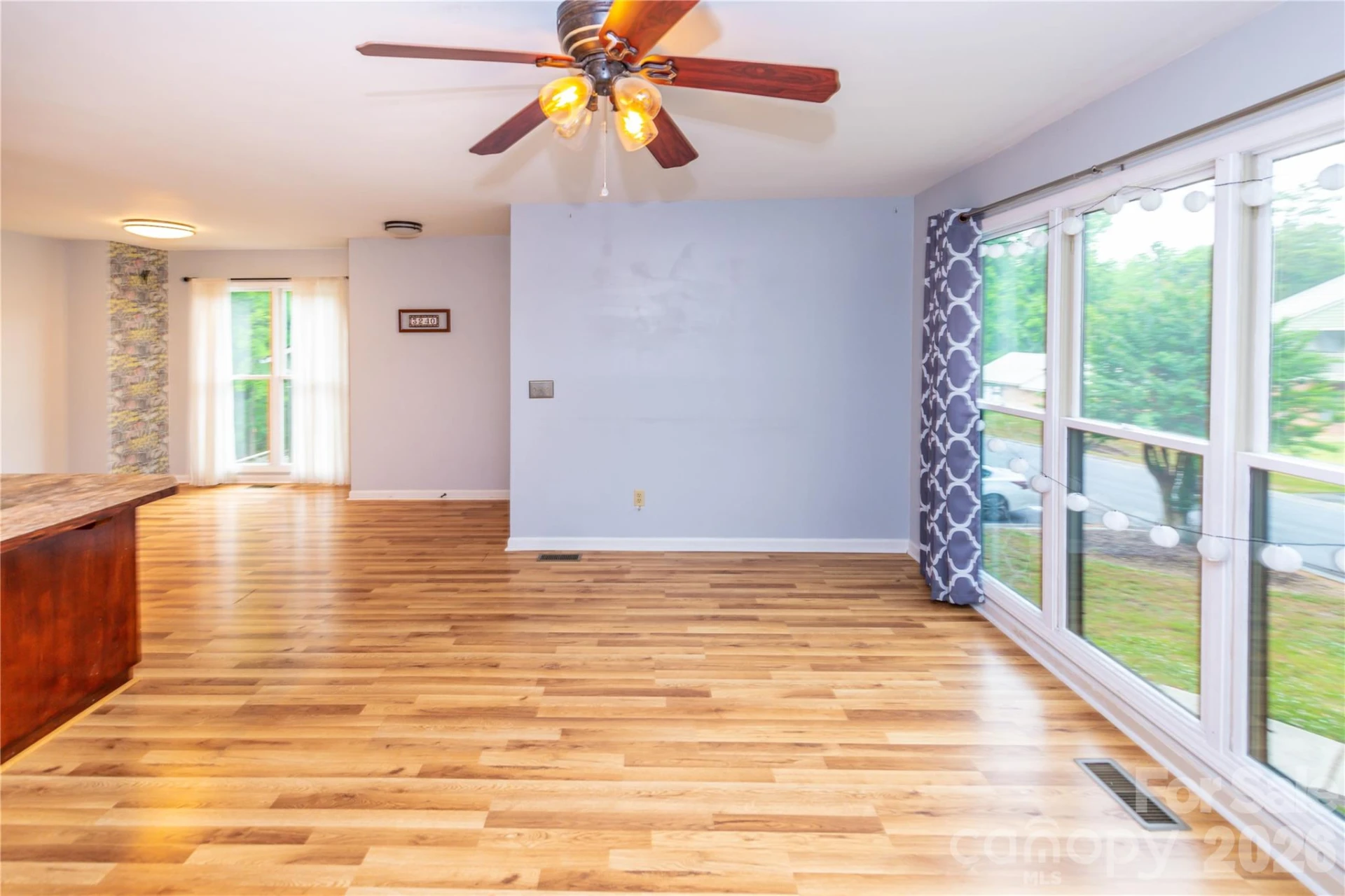 3240 Carlyle Drive - Photo 7