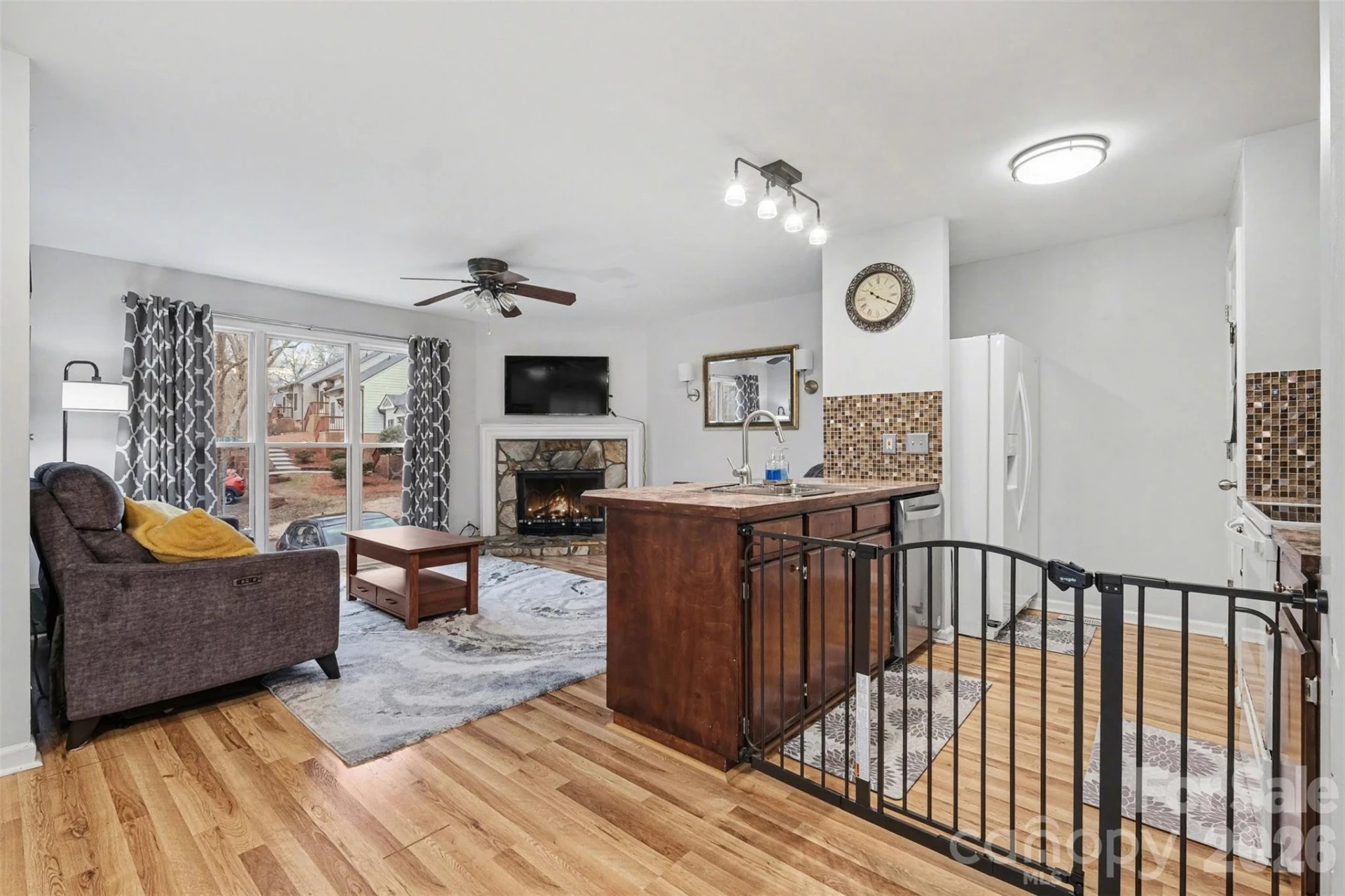 3240 Carlyle Drive - Photo 10