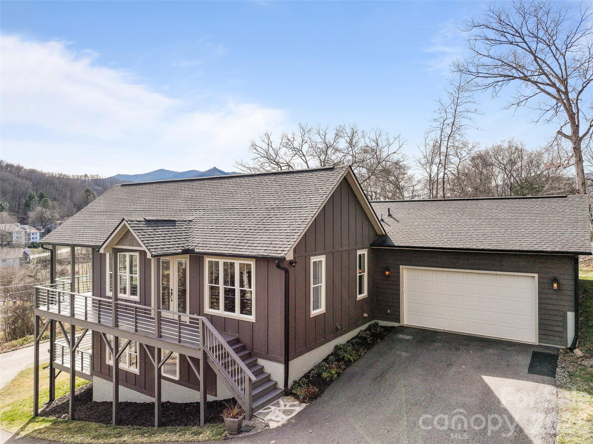 189 Greenview Drive - Photo 2